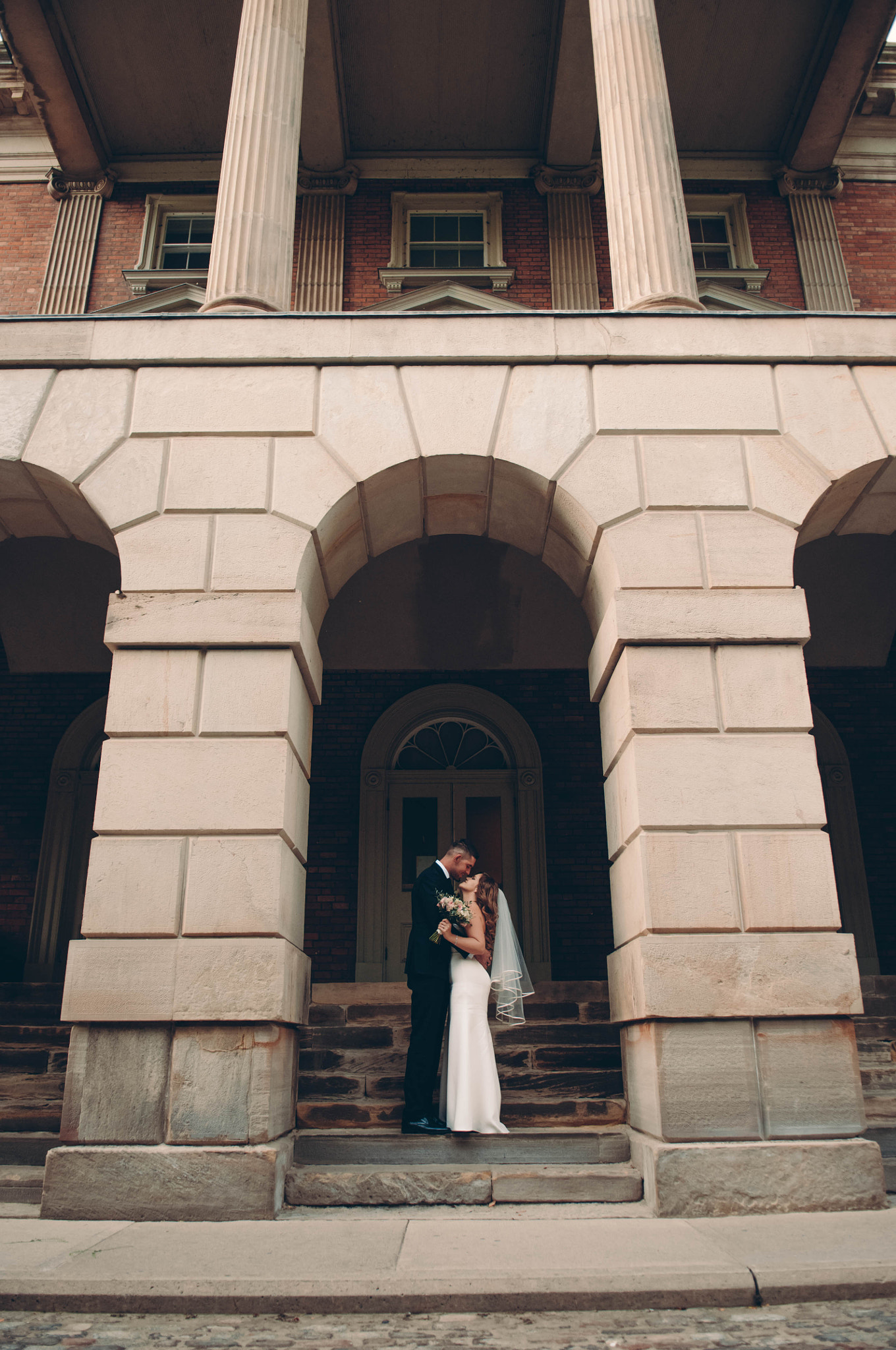 Nikon D300 sample photo. Arch kiss photography