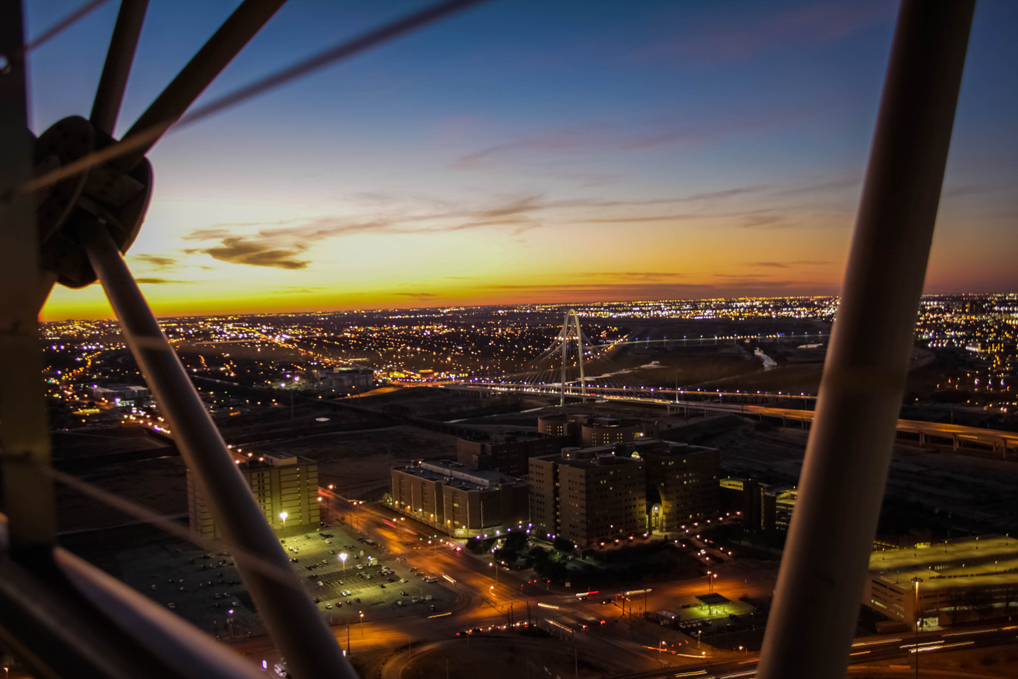 Canon EF-S 18-55mm F3.5-5.6 II sample photo. A view from the bridge photography