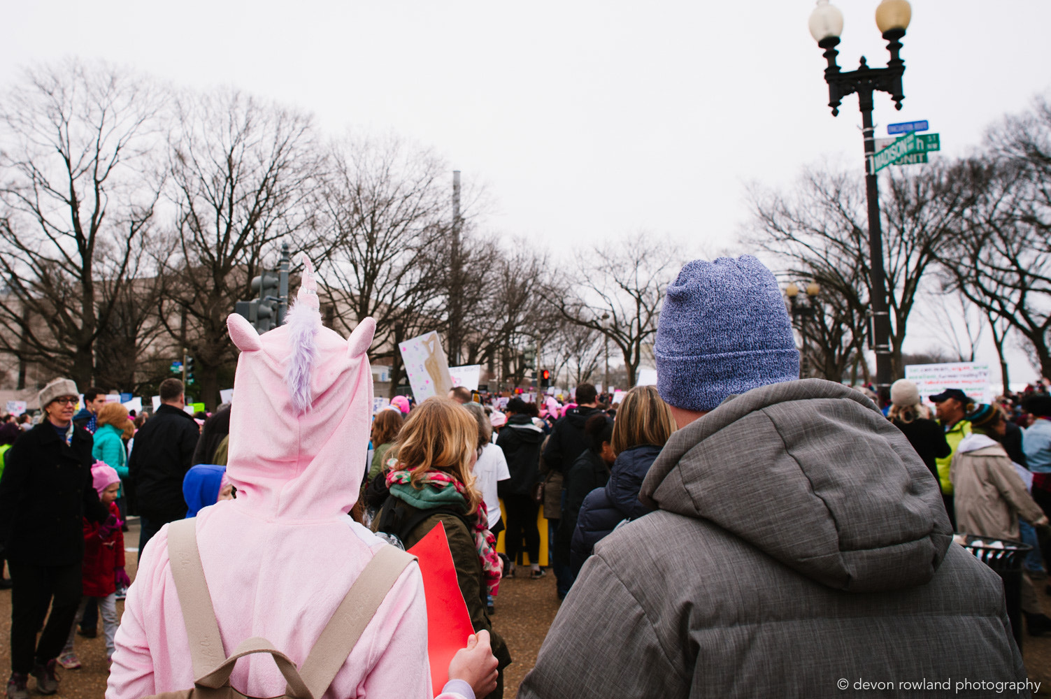 Nikon D700 + Sigma 24mm F1.8 EX DG Aspherical Macro sample photo. Women's march dc 1.21.2017 - devon rowland photography photography