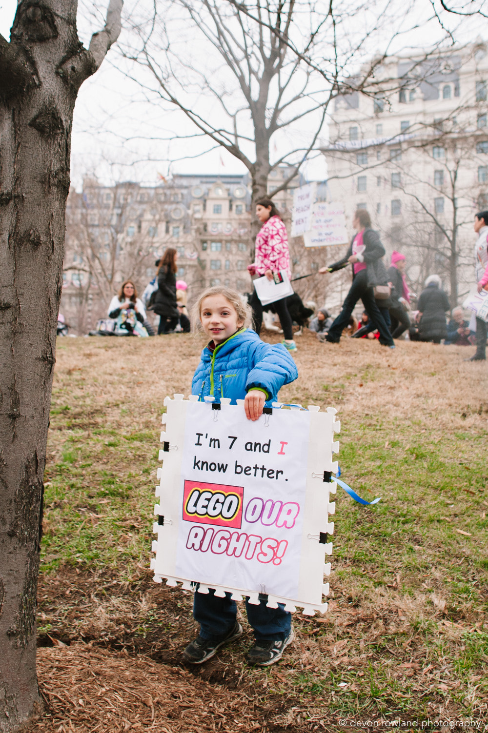 Nikon D700 + Sigma 24mm F1.8 EX DG Aspherical Macro sample photo. Women's march dc 1.21.2017 - devon rowland photography photography