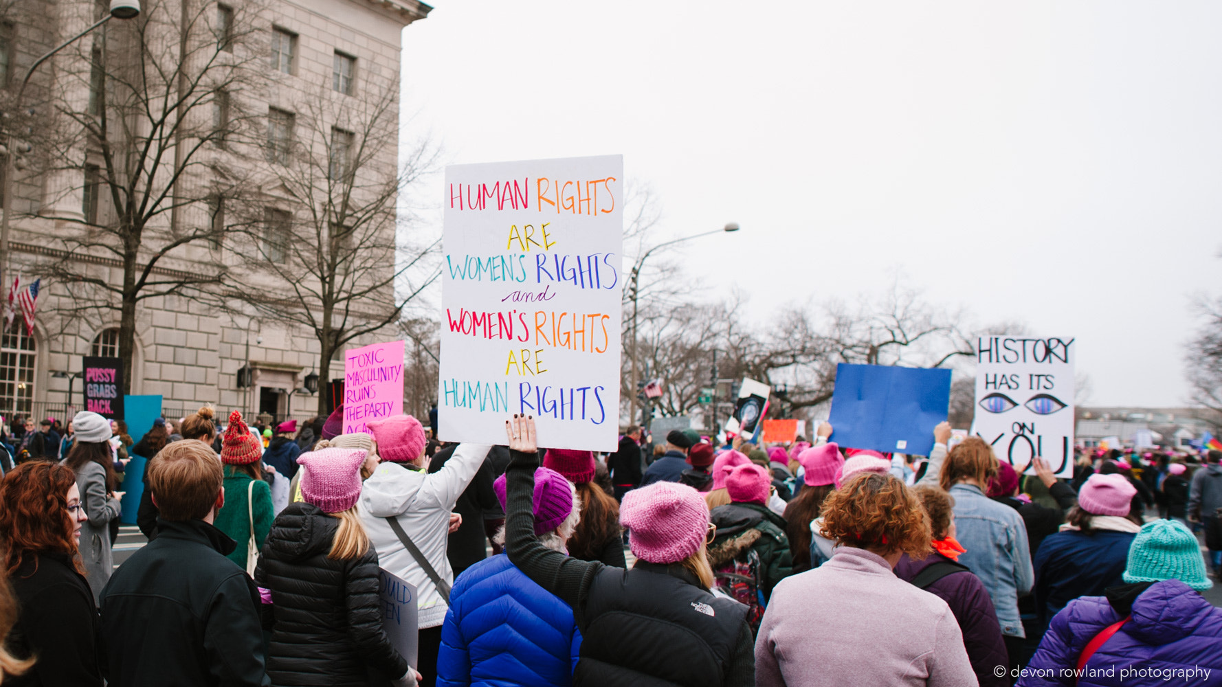 Nikon D700 + Sigma 24mm F1.8 EX DG Aspherical Macro sample photo. Women's march dc 1.21.2017 - devon rowland photography photography