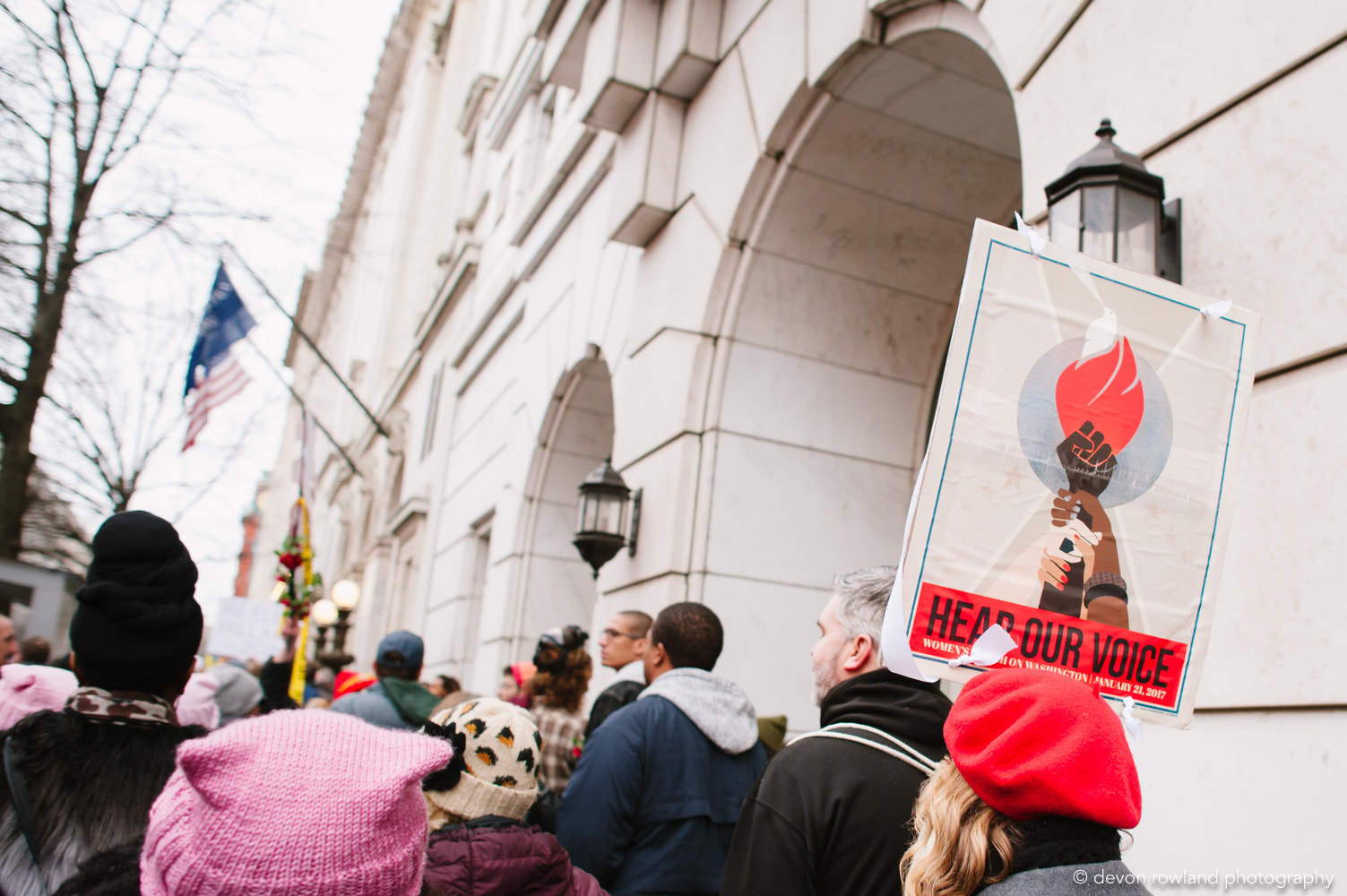 Nikon D700 + Sigma 24mm F1.8 EX DG Aspherical Macro sample photo. Women's march dc 1.21.2017 - devon rowland photography photography