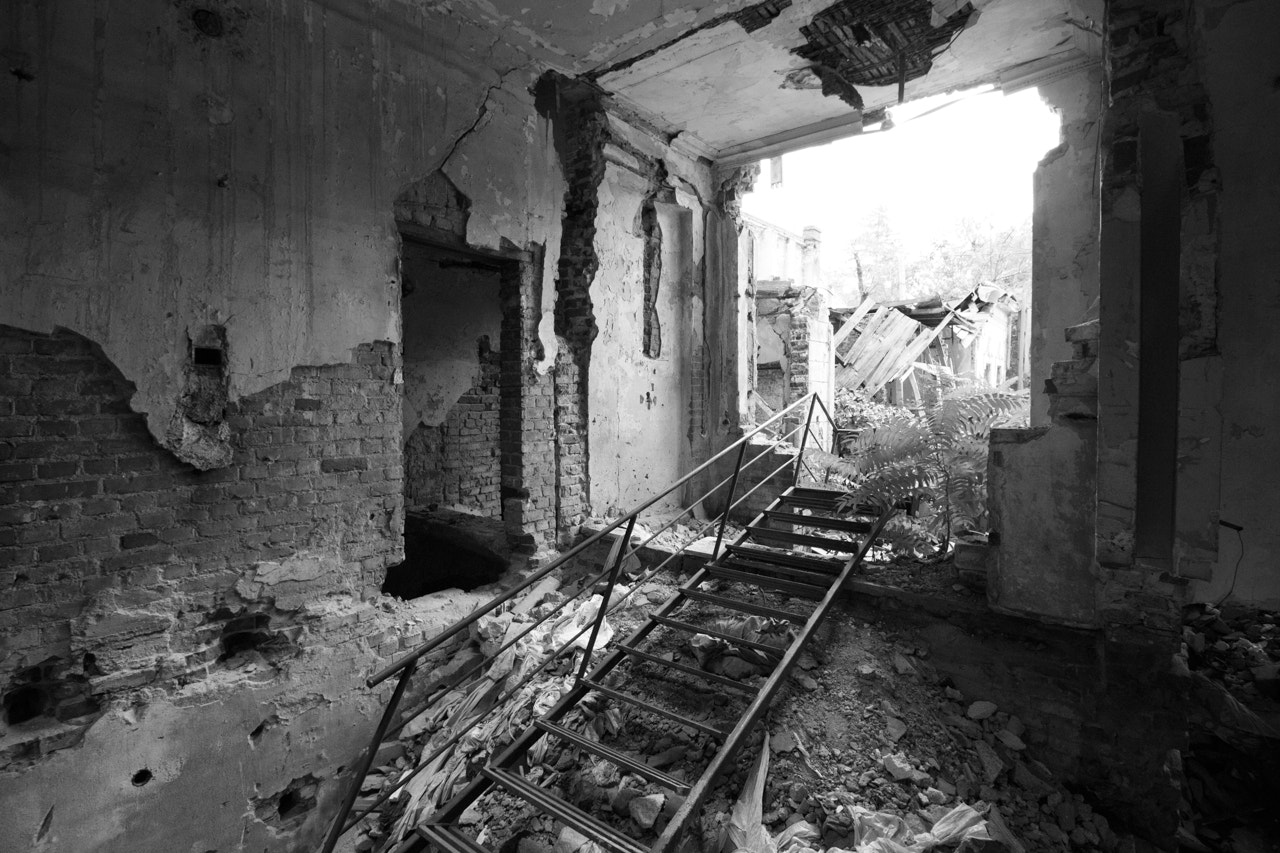 Canon EOS 700D (EOS Rebel T5i / EOS Kiss X7i) sample photo. 6/10 serie forgotten buildings photography