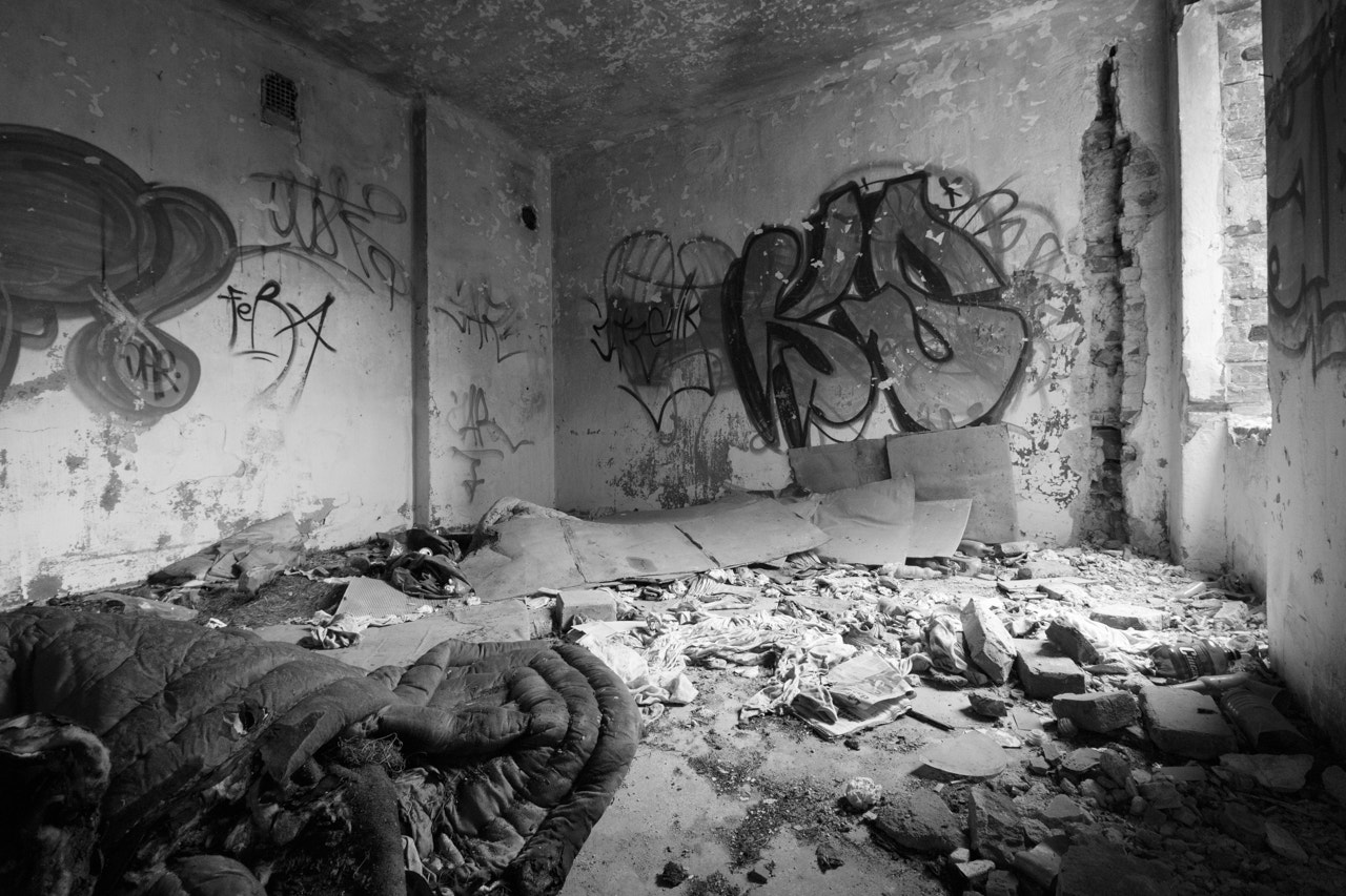 Canon EOS 700D (EOS Rebel T5i / EOS Kiss X7i) sample photo. 10/10 serie forgotten buildings photography