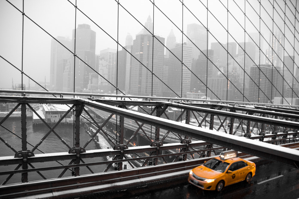 Nikon D5200 sample photo. A yellow cab on the brooklyn bridge photography