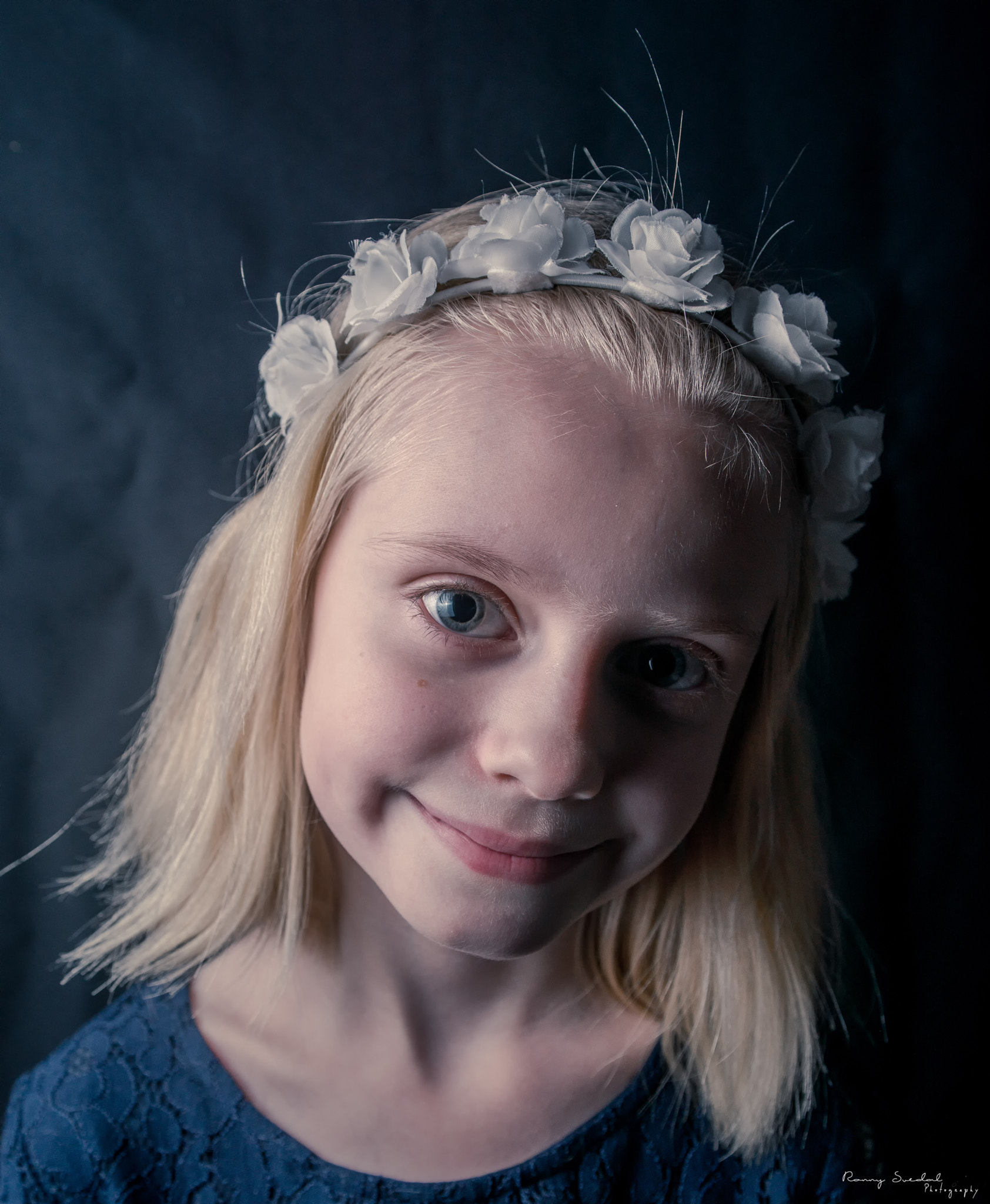 Nikon D800 sample photo. Daughter color portrait photography