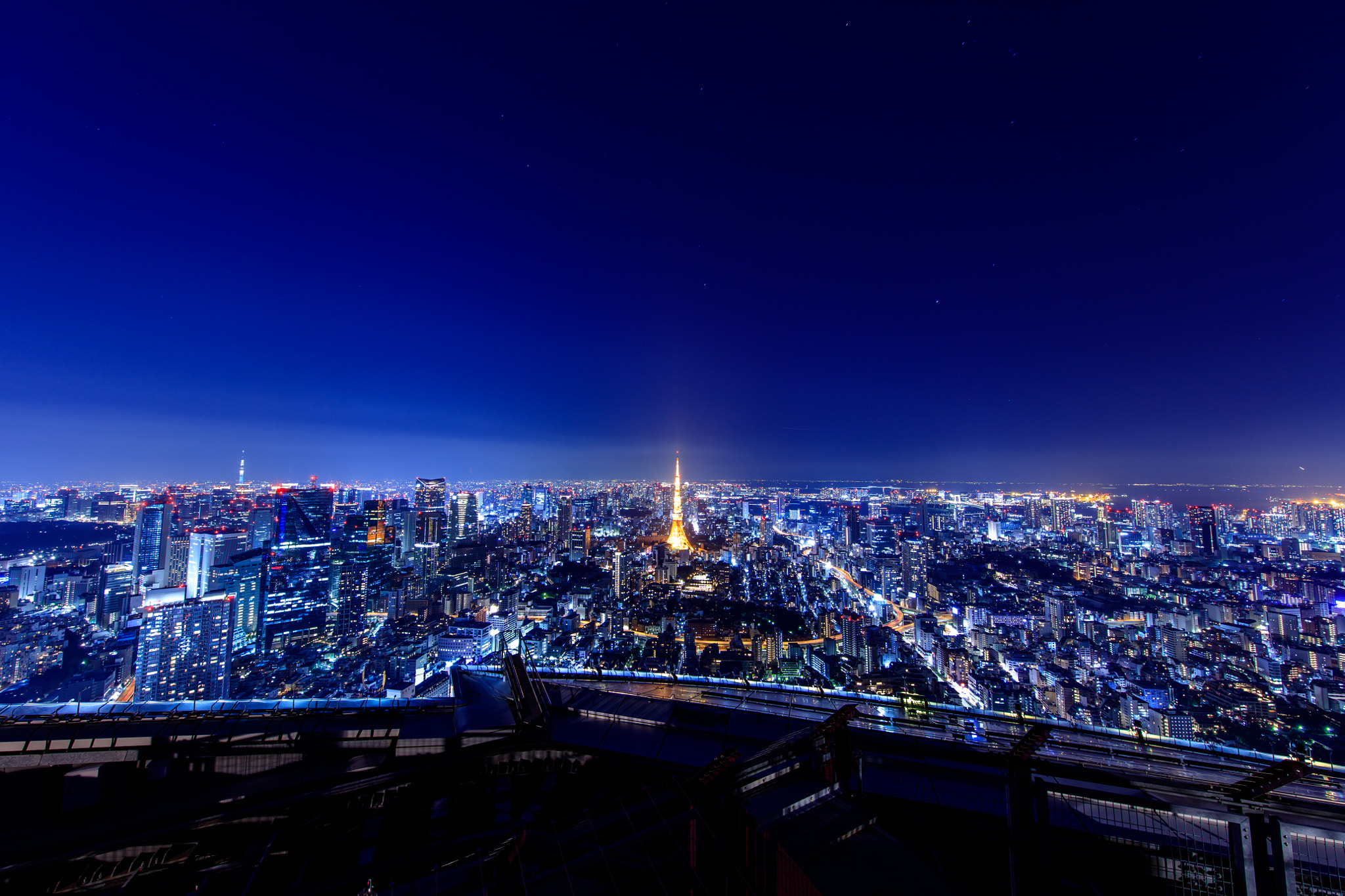 Canon EOS 5DS + Canon EF 11-24mm F4L USM sample photo. Tokyo night view photography