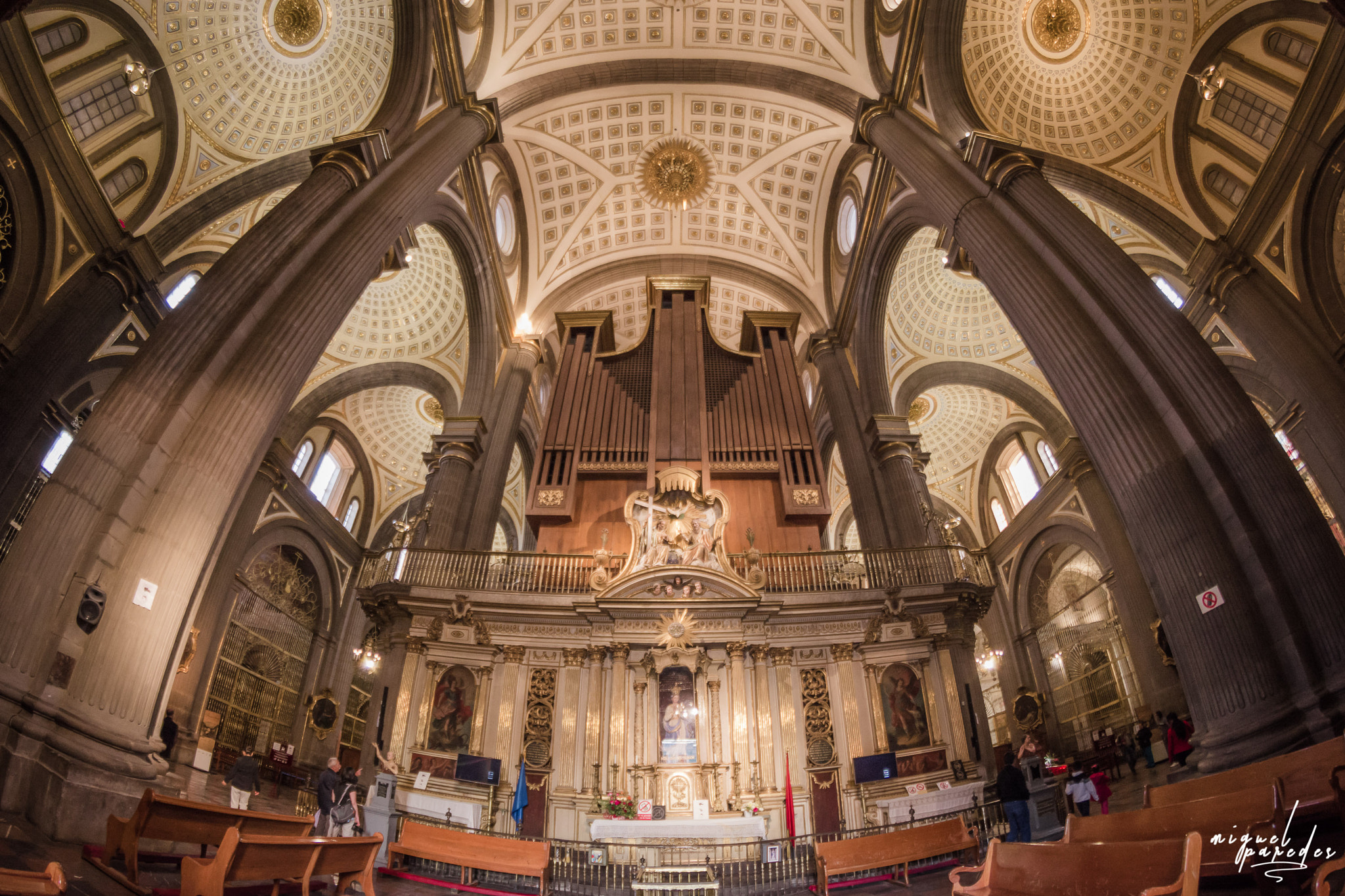 Nikon D7100 + Samyang 8mm F3.5 Aspherical IF MC Fisheye sample photo. Puebla´s cathedral photography