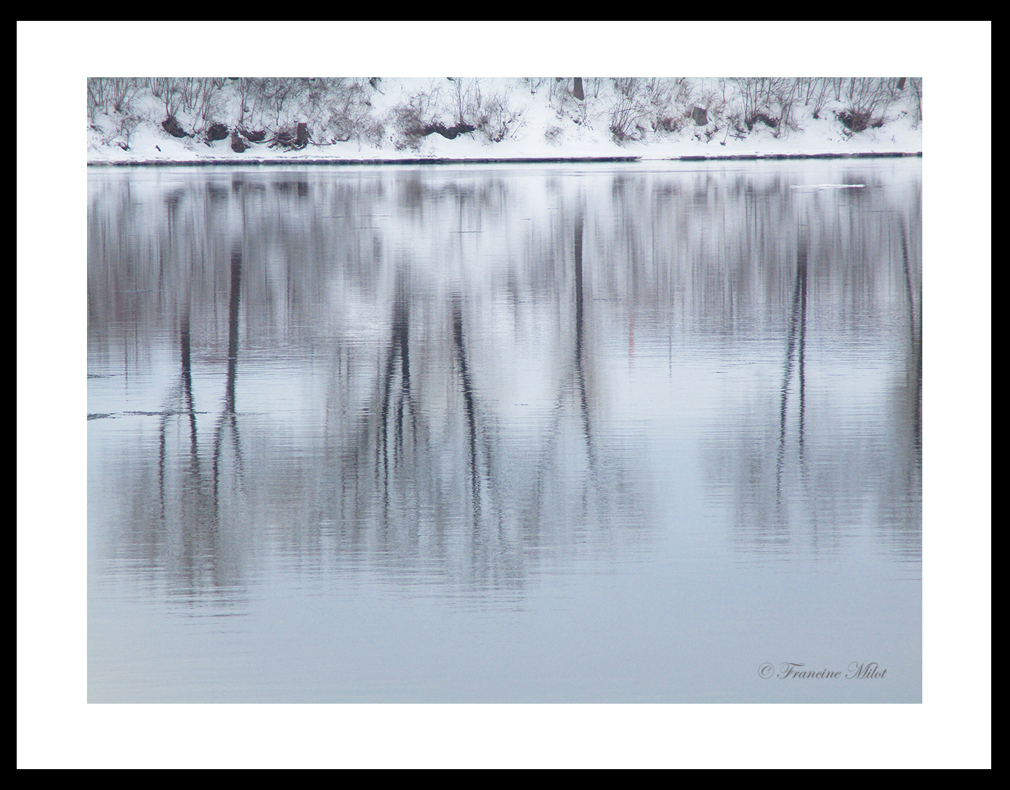 Canon PowerShot ELPH 180 (IXUS 175 / IXY 180) sample photo. Winter reflection photography
