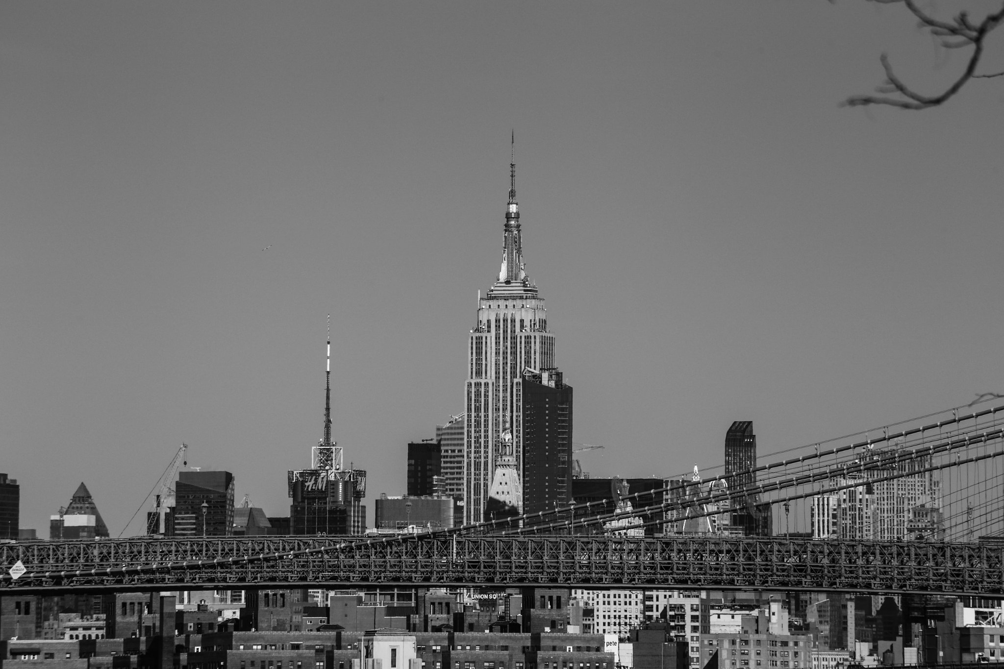 Canon EOS 6D + Tamron AF 70-300mm F4-5.6 Di LD Macro sample photo. Empire state building photography