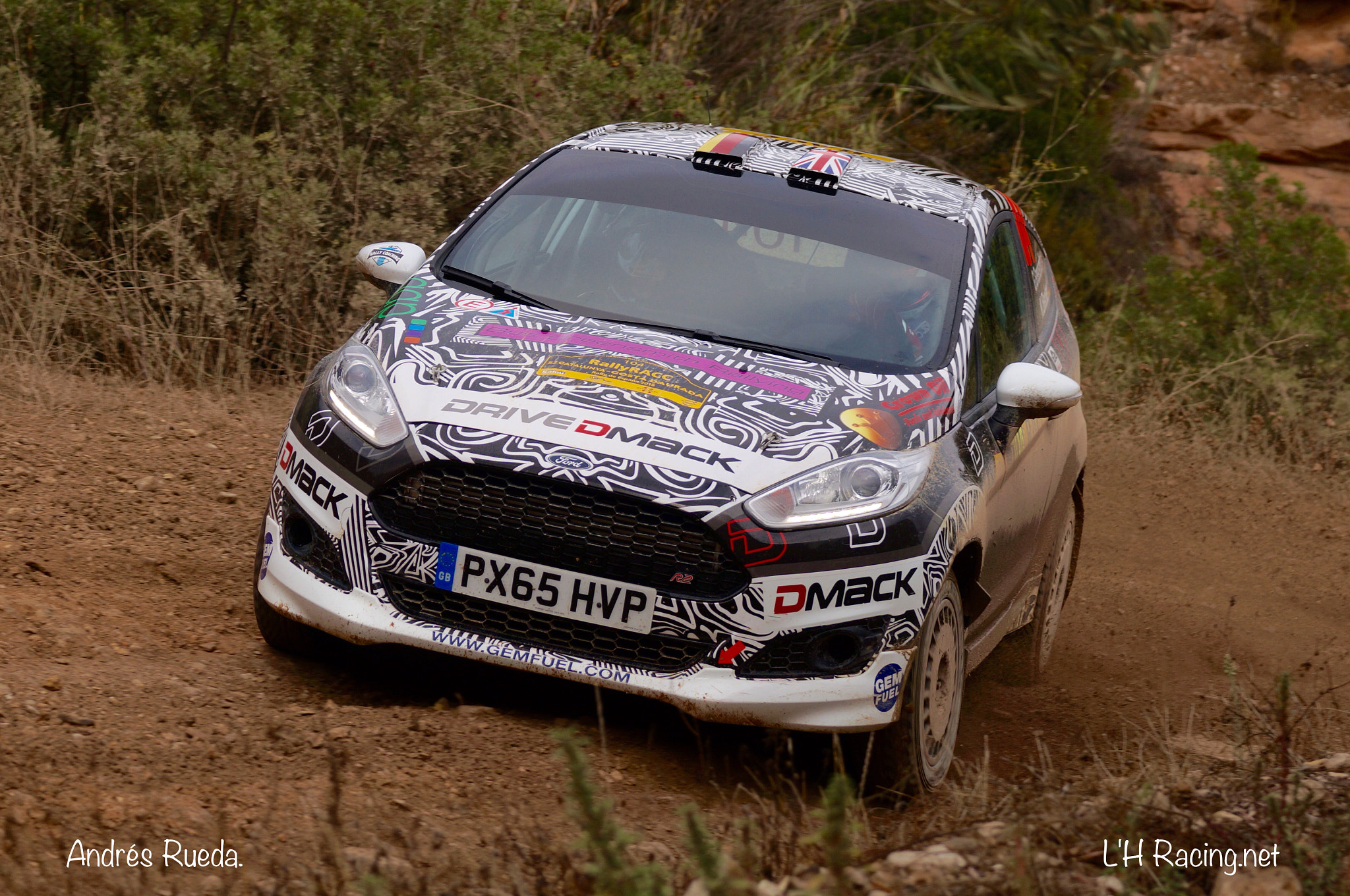 Sony SLT-A57 + Tamron SP 70-300mm F4-5.6 Di USD sample photo. Rallyracc catalunya 2016 . wrc photography