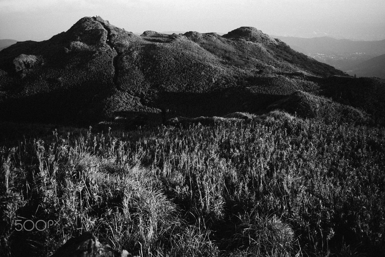 Leica Elmarit-M 28mm F2.8 ASPH sample photo. Mountains in taipei photography