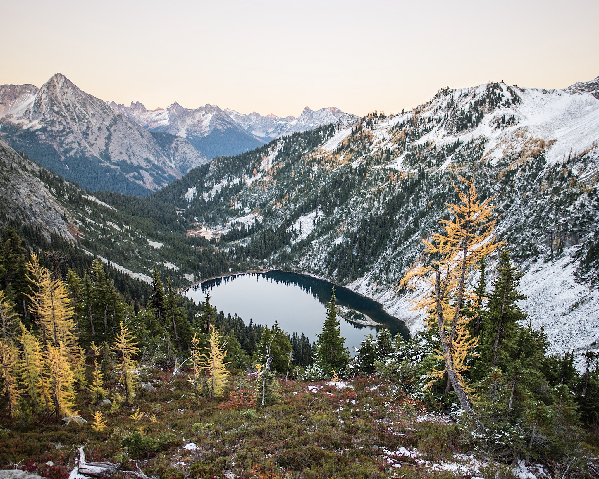 Nikon D4 + Nikon AF-S Nikkor 20mm F1.8G ED sample photo. Lake ann. maple pass. north cascades. washington. photography