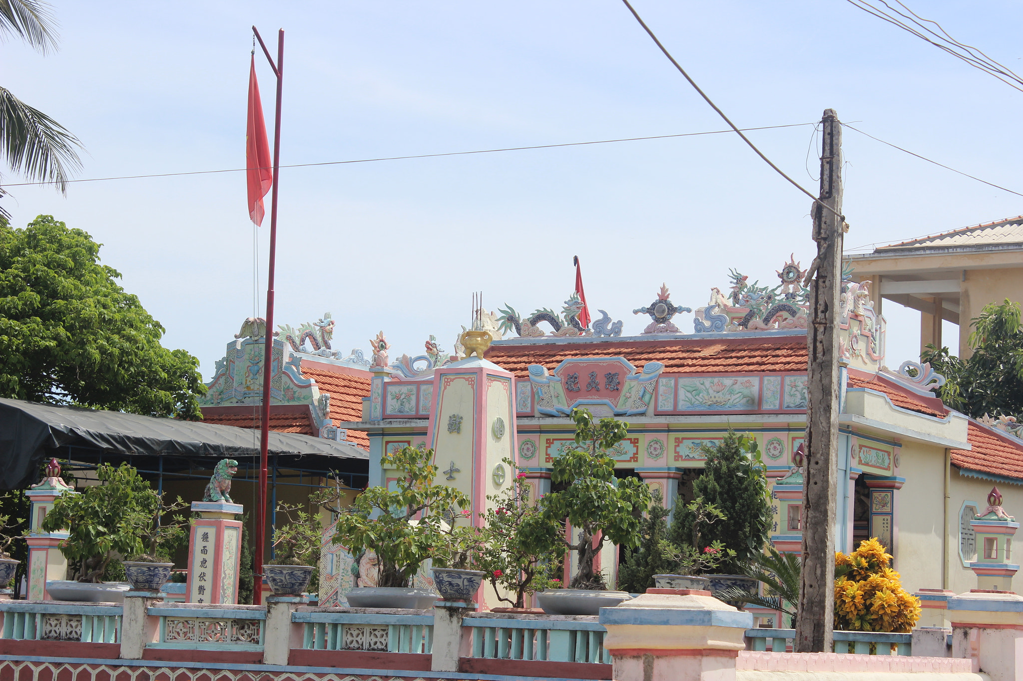 Canon EOS 600D (Rebel EOS T3i / EOS Kiss X5) sample photo. Am linh tu () photography