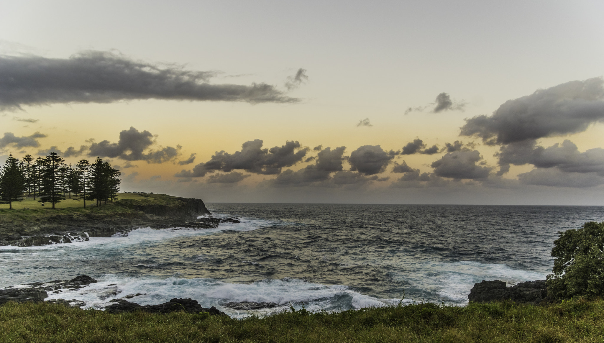 Pentax smc DA* 16-50mm F2.8 ED AL (IF) SDM sample photo. Kiama seaview photography