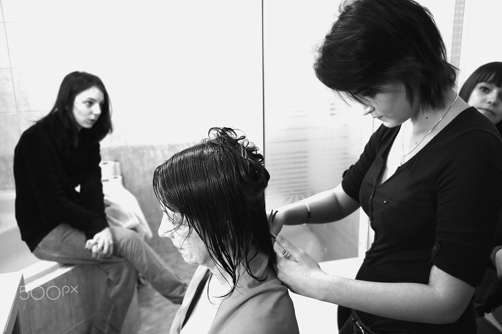 Canon EOS 1100D (EOS Rebel T3 / EOS Kiss X50) sample photo. Homemade haircutting photography
