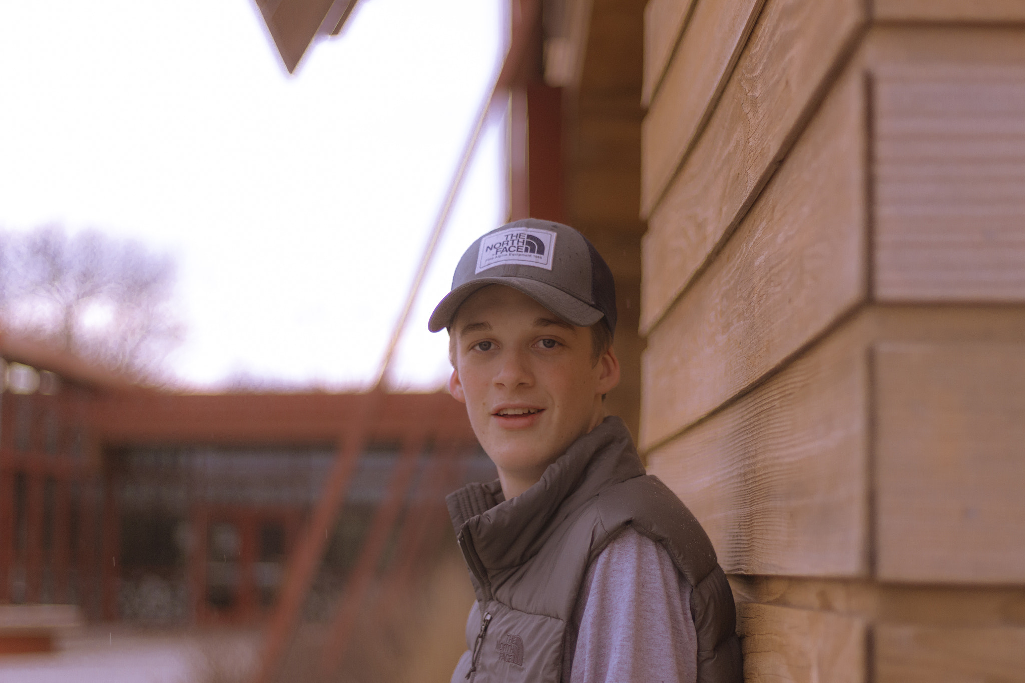 Canon EOS 100D (EOS Rebel SL1 / EOS Kiss X7) sample photo. "yeah, i'm urban" -ian photography