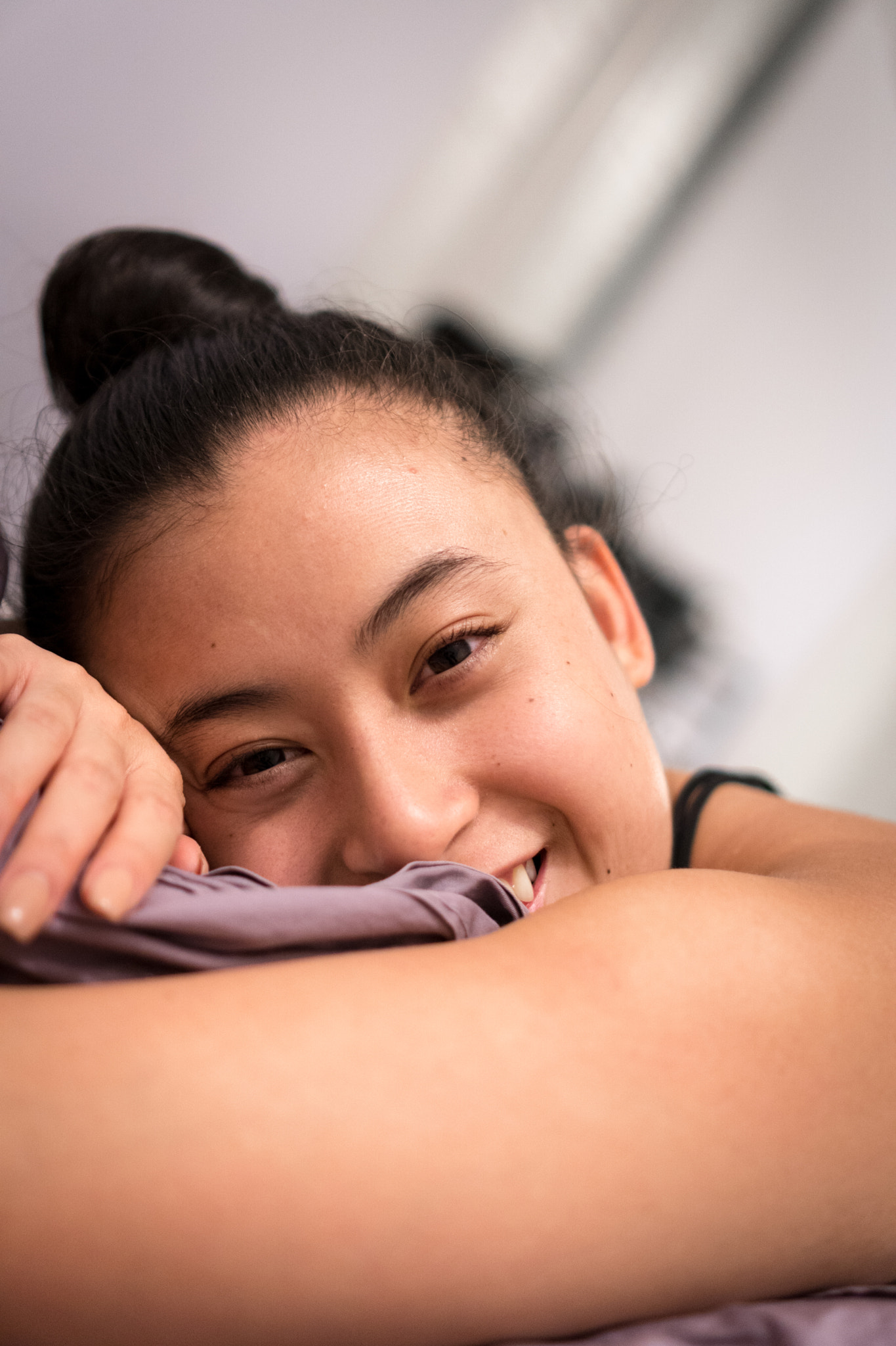 Sony a6500 + Sony E 35mm F1.8 OSS sample photo. Sleepy smile photography