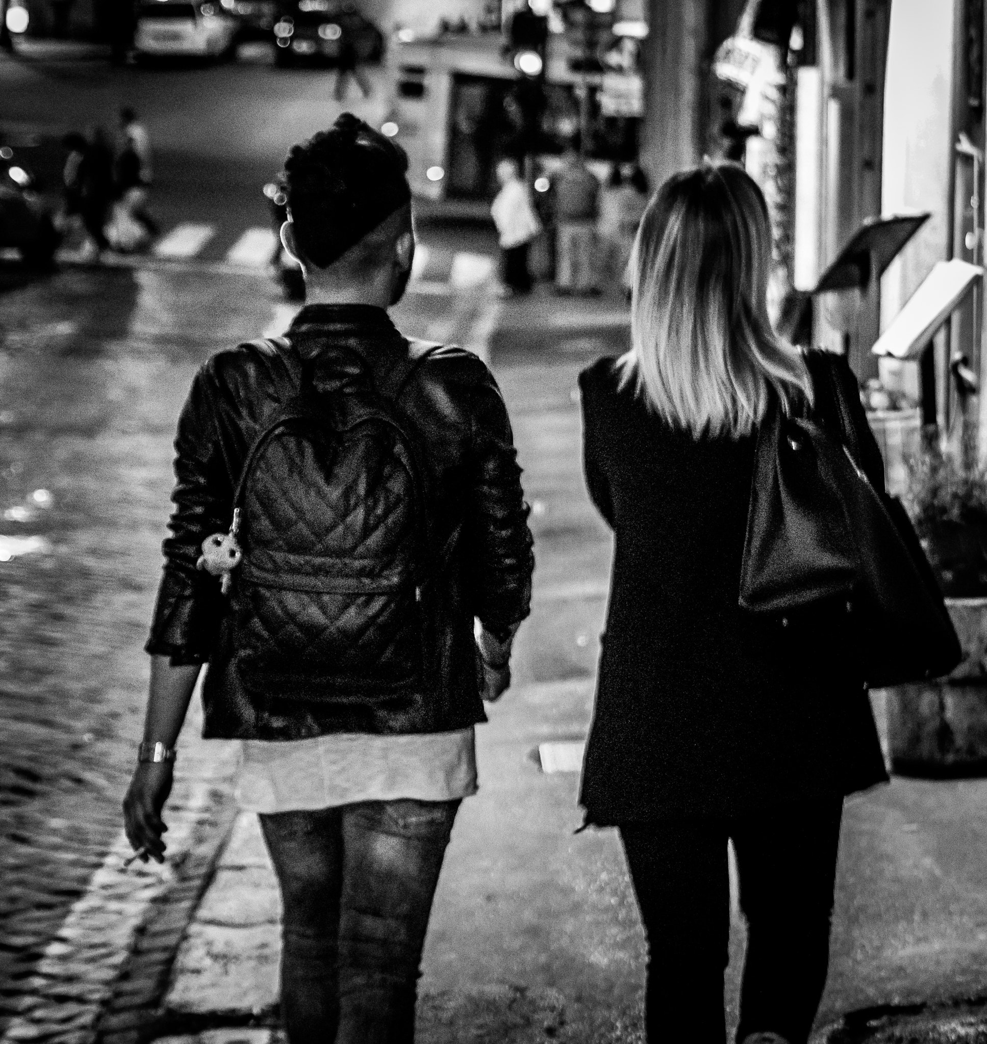 Canon EF 400mm f/2.8L sample photo. Rome street photography