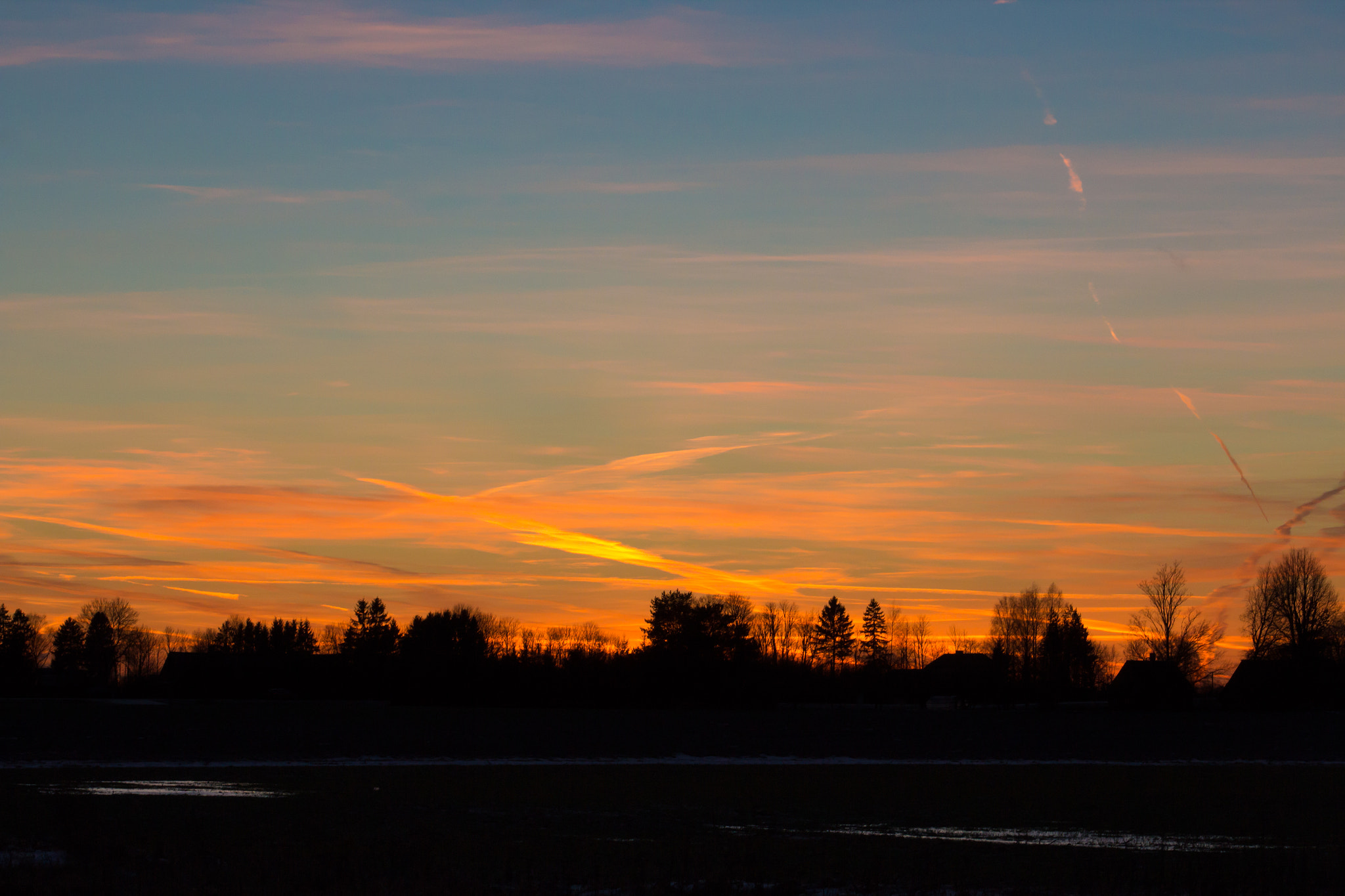 Canon EF 75-300mm f/4-5.6 USM sample photo. Sunset photography