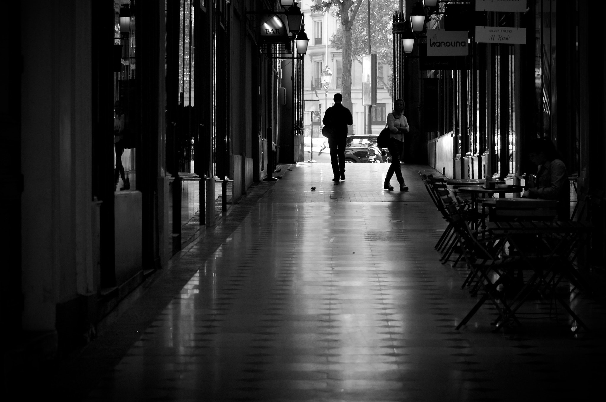 Pentax K10D sample photo. My photo walk paris(passage) photography