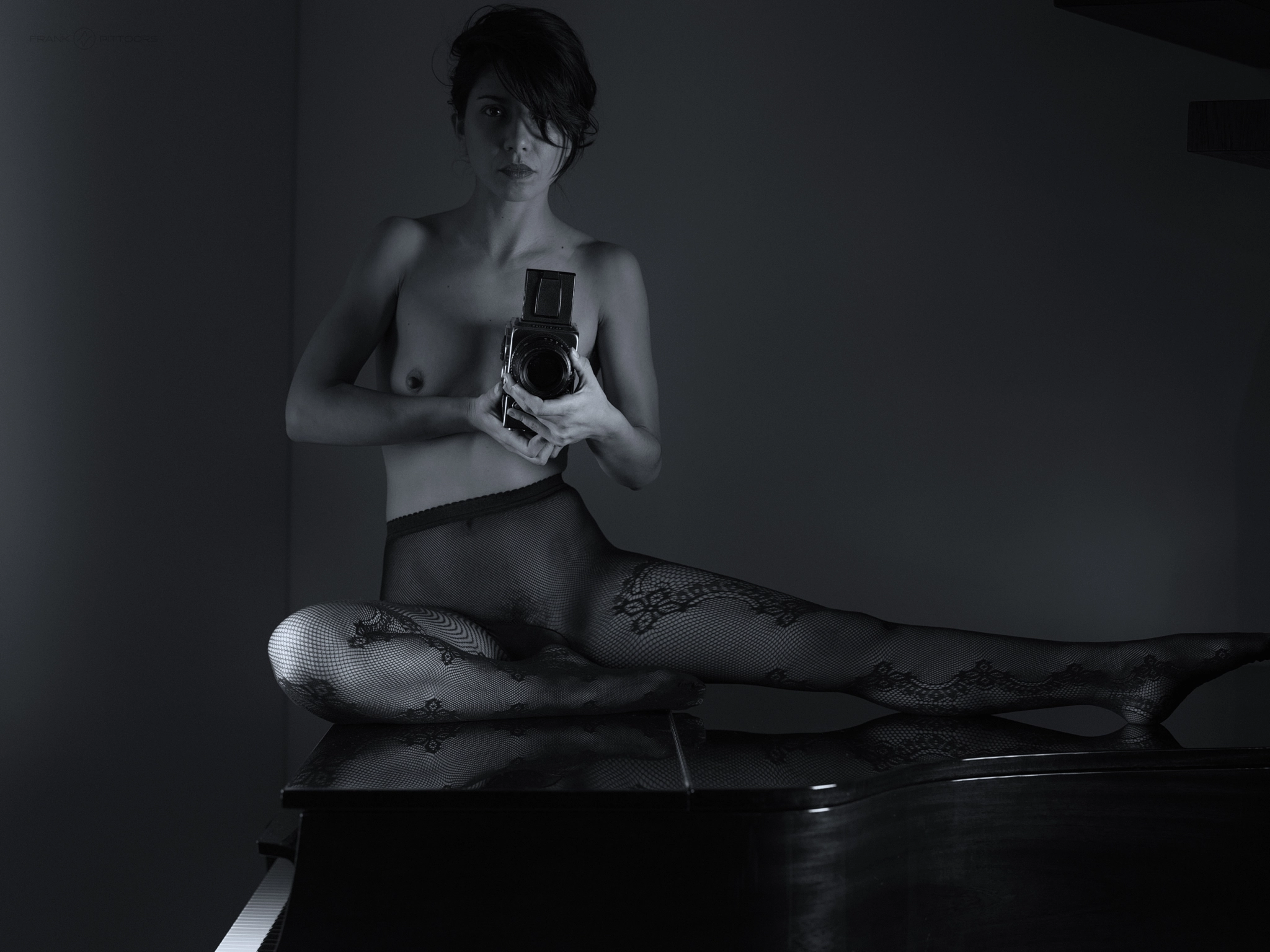 Hasselblad H6D + HC 120 II sample photo. On the piano photography