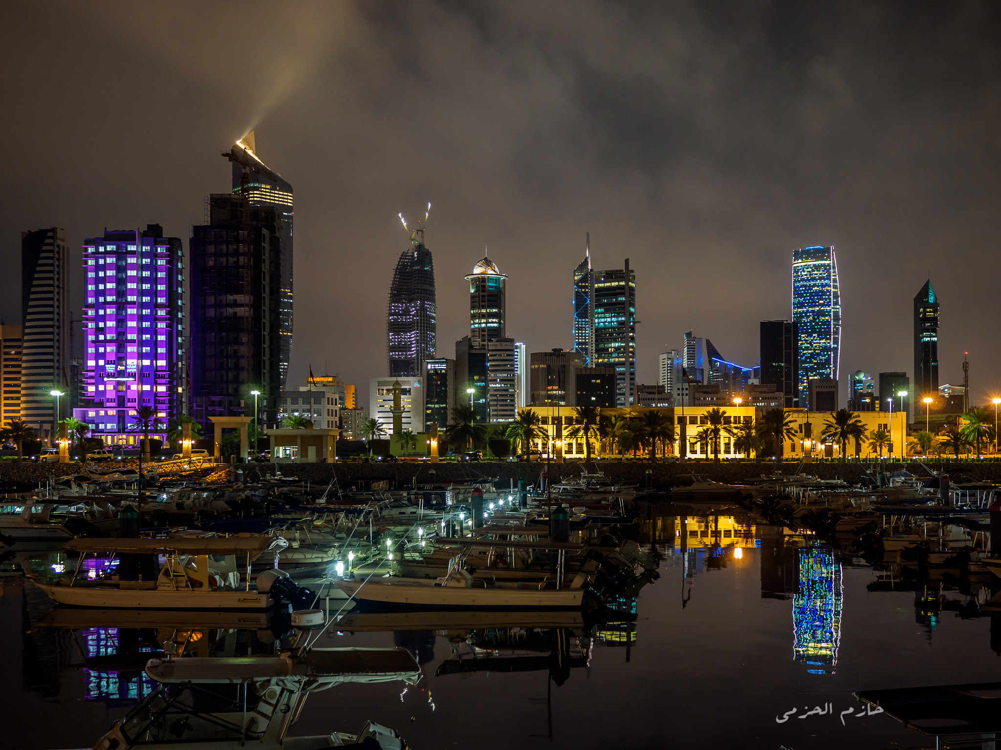Olympus PEN-F + LUMIX G 20/F1.7 II sample photo. Kuwait city at night photography