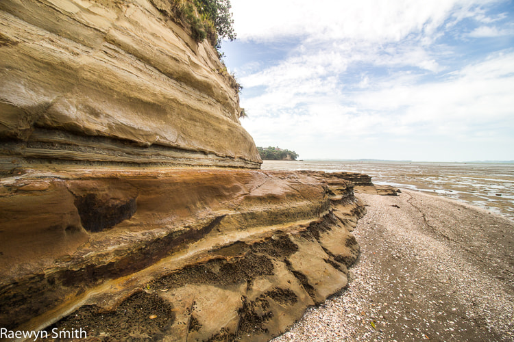 Canon EOS 100D (EOS Rebel SL1 / EOS Kiss X7) sample photo. Sandstone cliffs photography