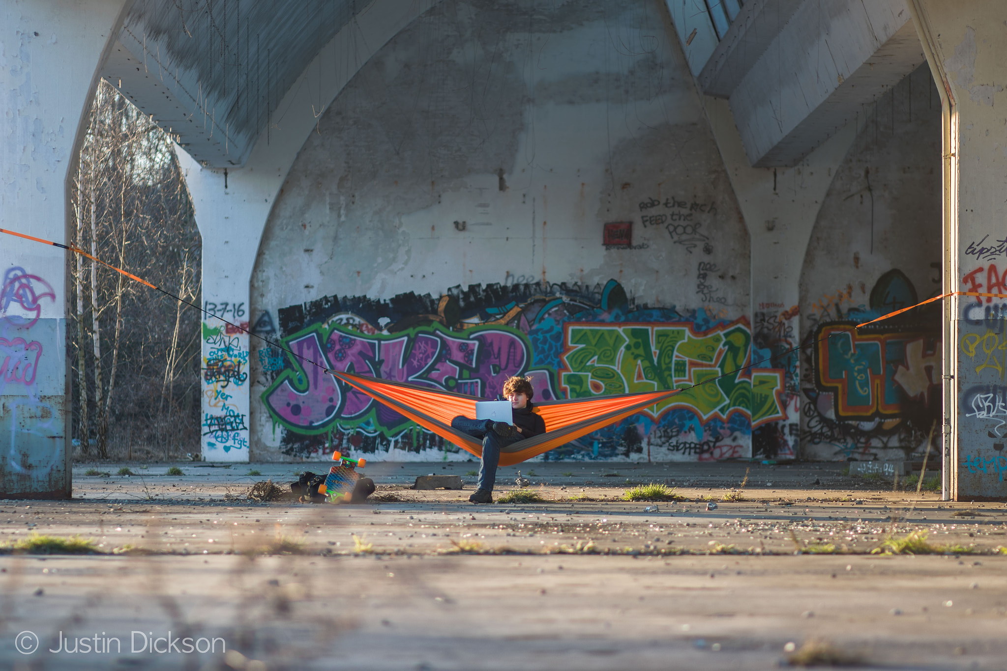 Canon EF 85mm F1.8 USM sample photo. Hammock work photography