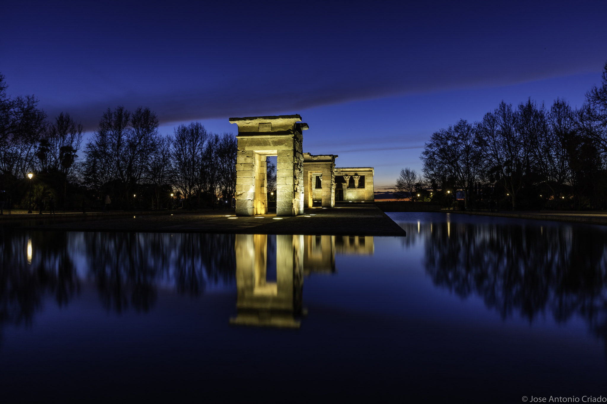 Canon EF 24-70mm F4L IS USM sample photo. Templo de debod, madrid photography