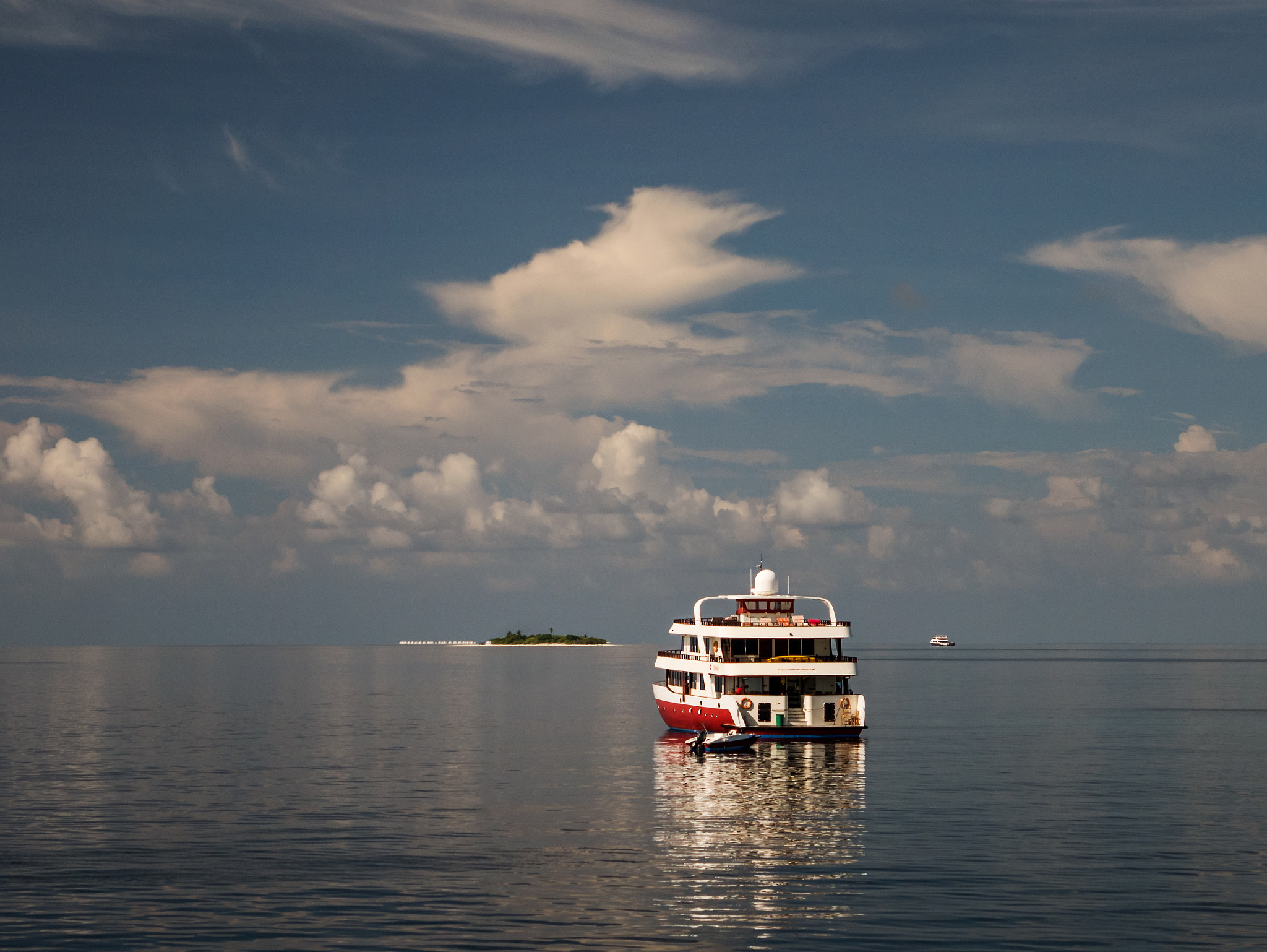 Panasonic Lumix DMC-GX7 sample photo. Boat photography