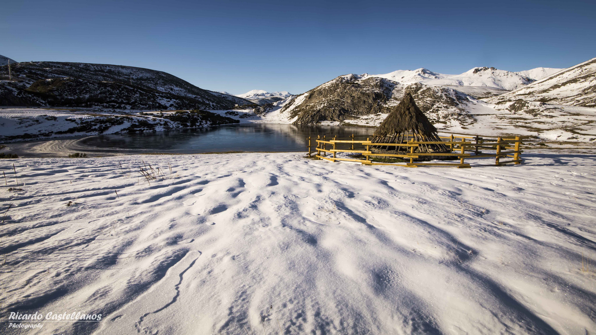 Sigma AF 10-20mm F4-5.6 EX DC sample photo. Lago isoba (león) spain photography