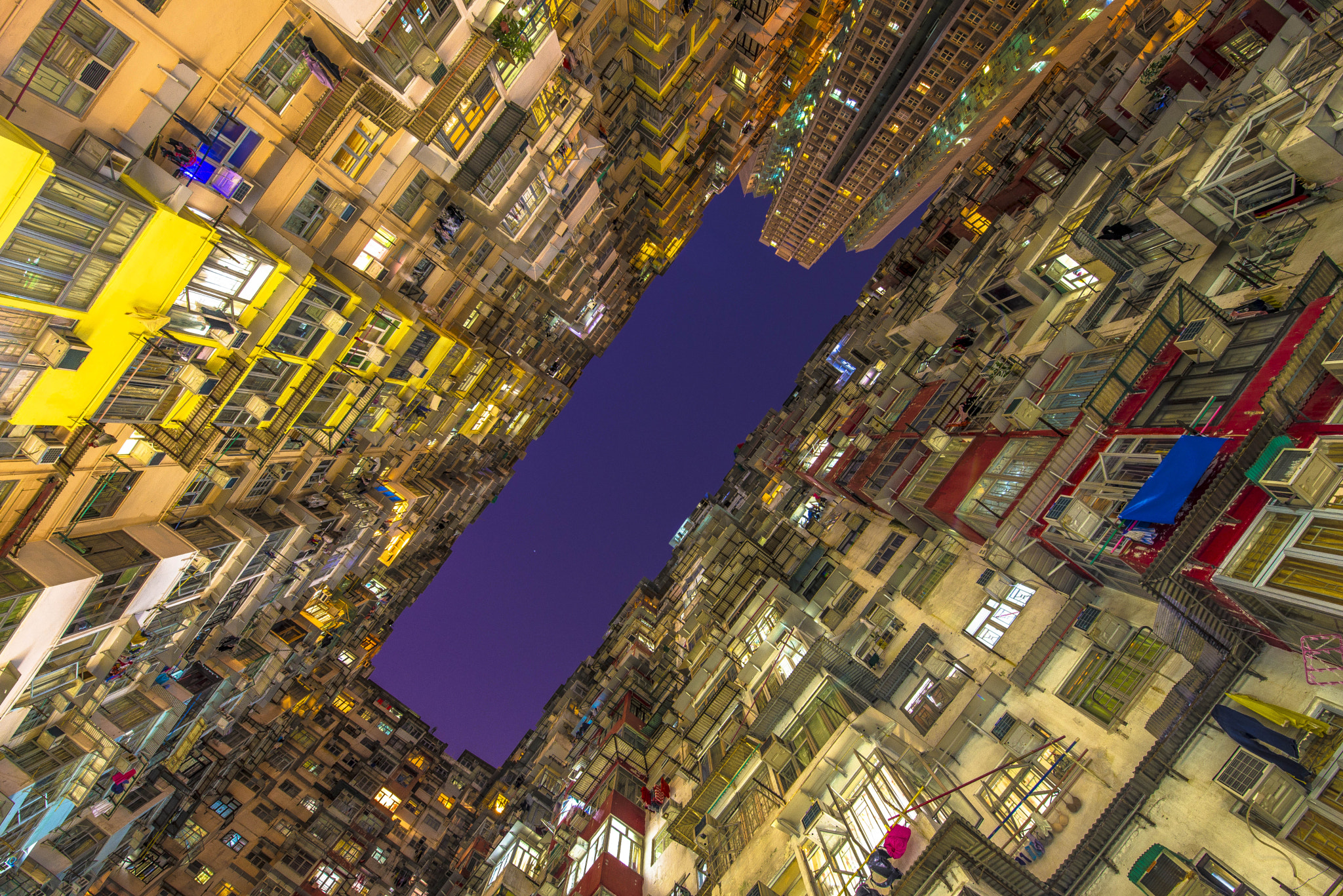 Tamron SP 15-30mm F2.8 Di VC USD sample photo. Colorful hong kong photography