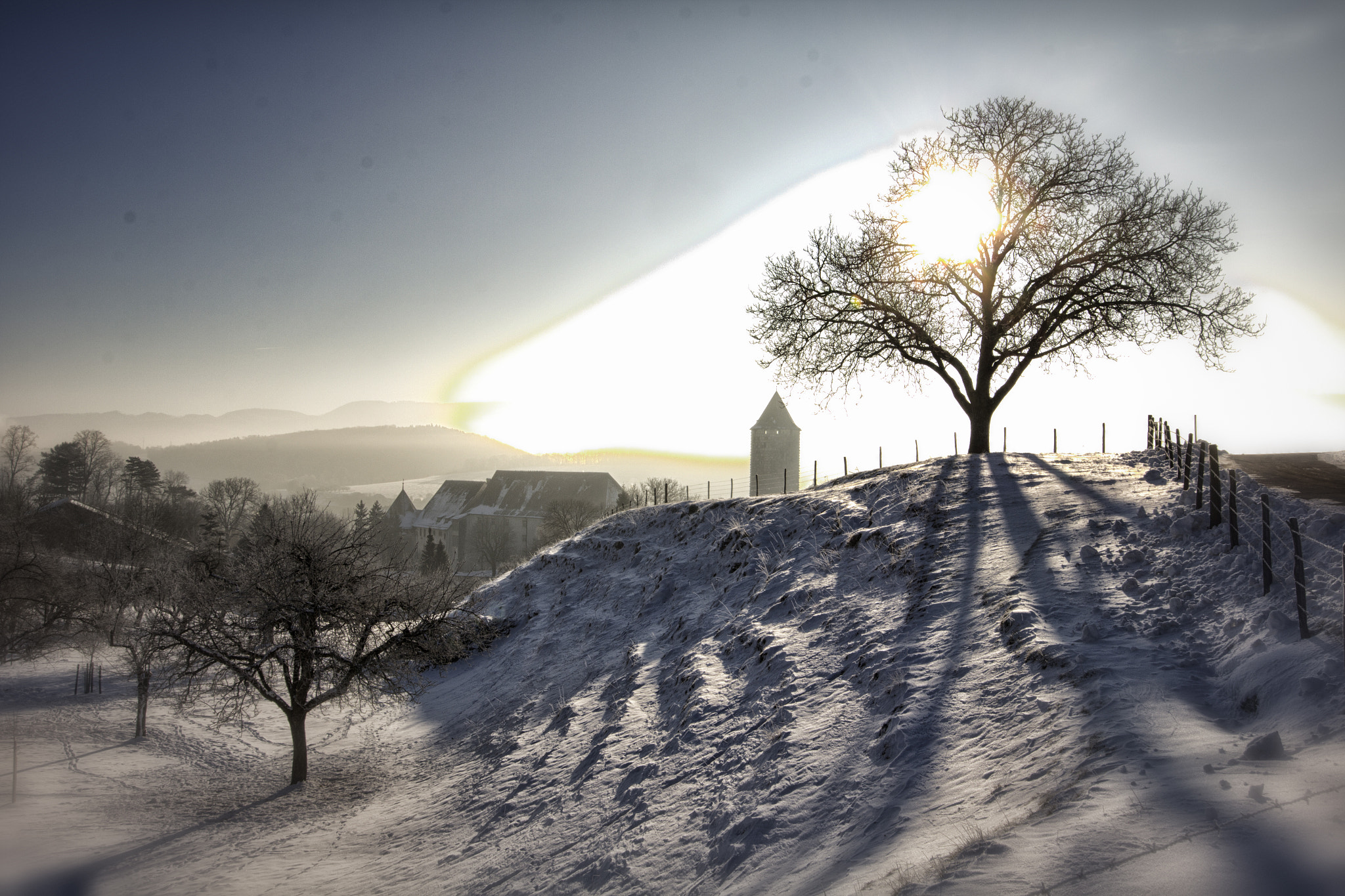 Canon EOS 60D + Sigma 12-24mm F4.5-5.6 II DG HSM sample photo. Château neige photography