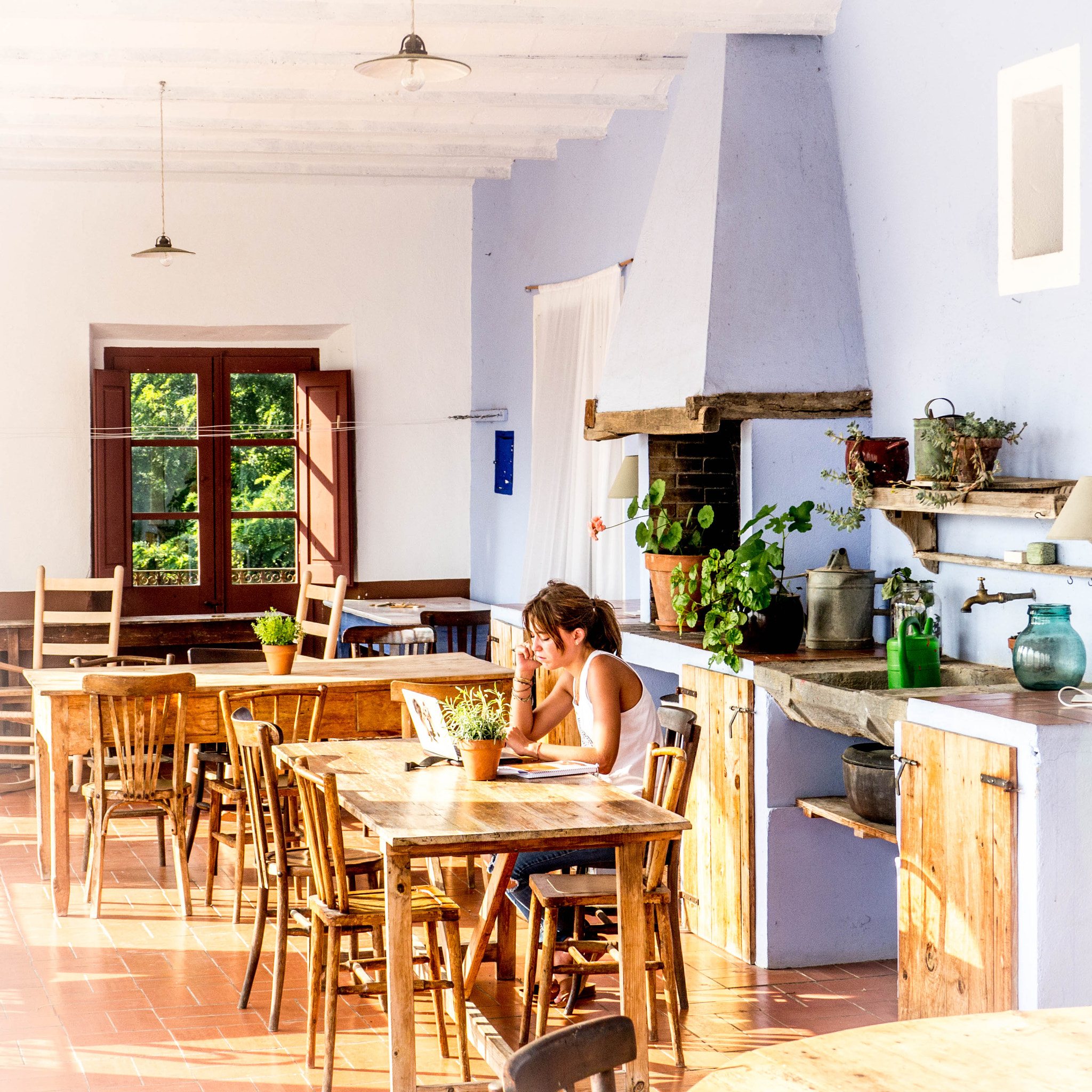 Panasonic Lumix DMC-GH2 sample photo. Casa rural dining room photography