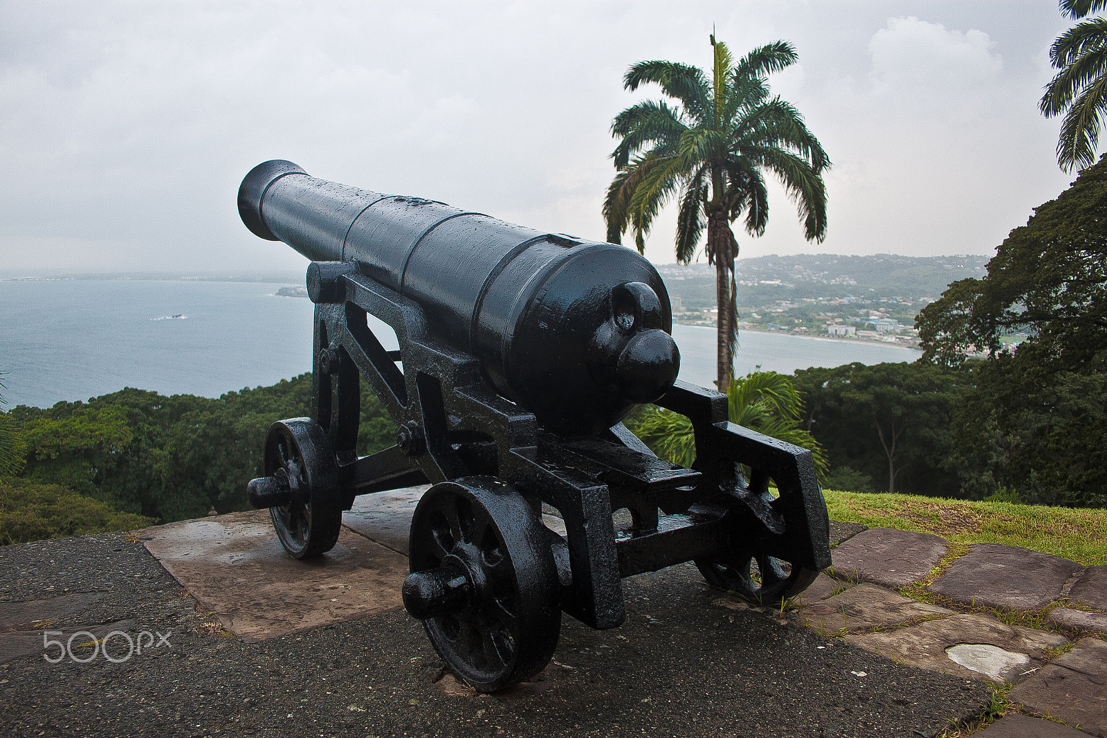 Canon EF-S 18-55mm F3.5-5.6 II sample photo. Fort george tobago photography