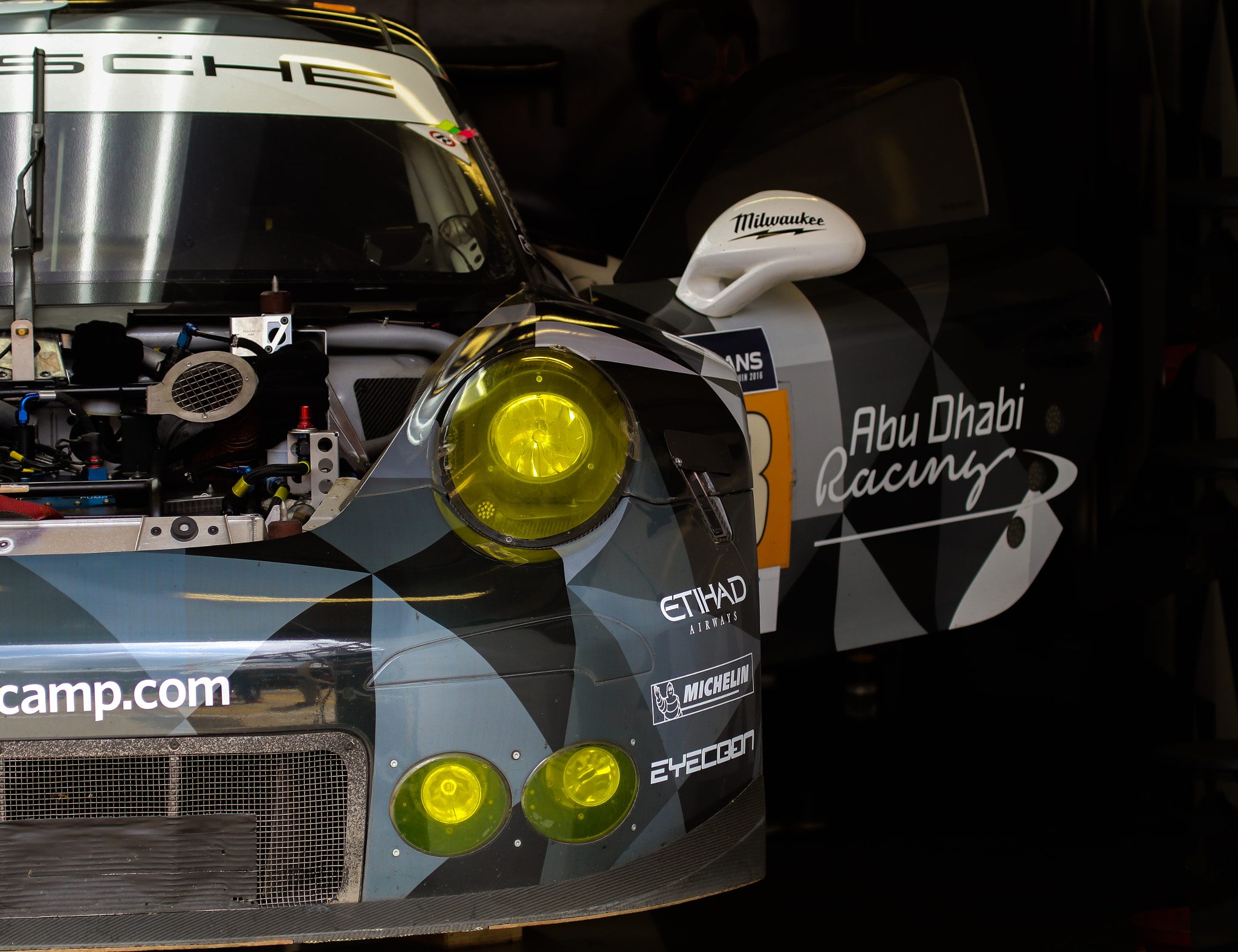 Canon EF 100-400mm F4.5-5.6L IS USM sample photo. Porsche le mans photography