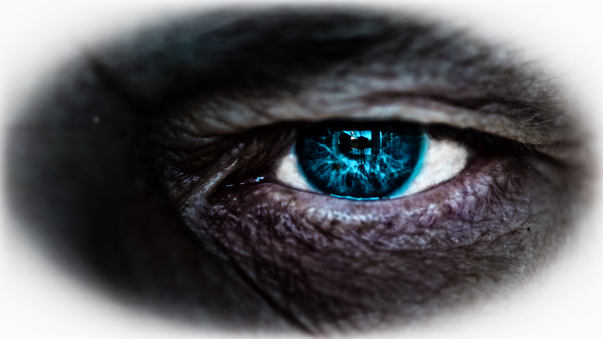 Sigma 105mm F2.8 EX DG OS HSM sample photo. The eye photography