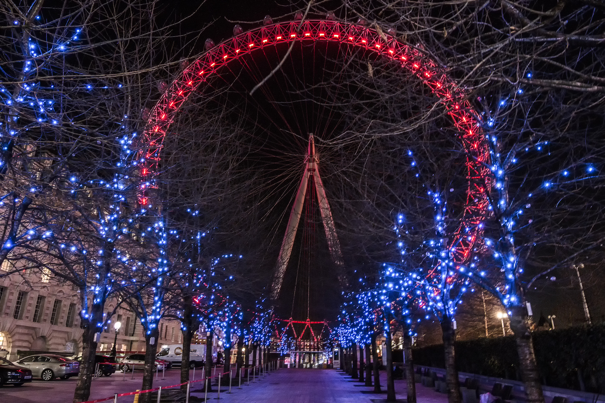 Canon EOS 70D + Canon EF 300mm f/2.8L sample photo. London eye photography