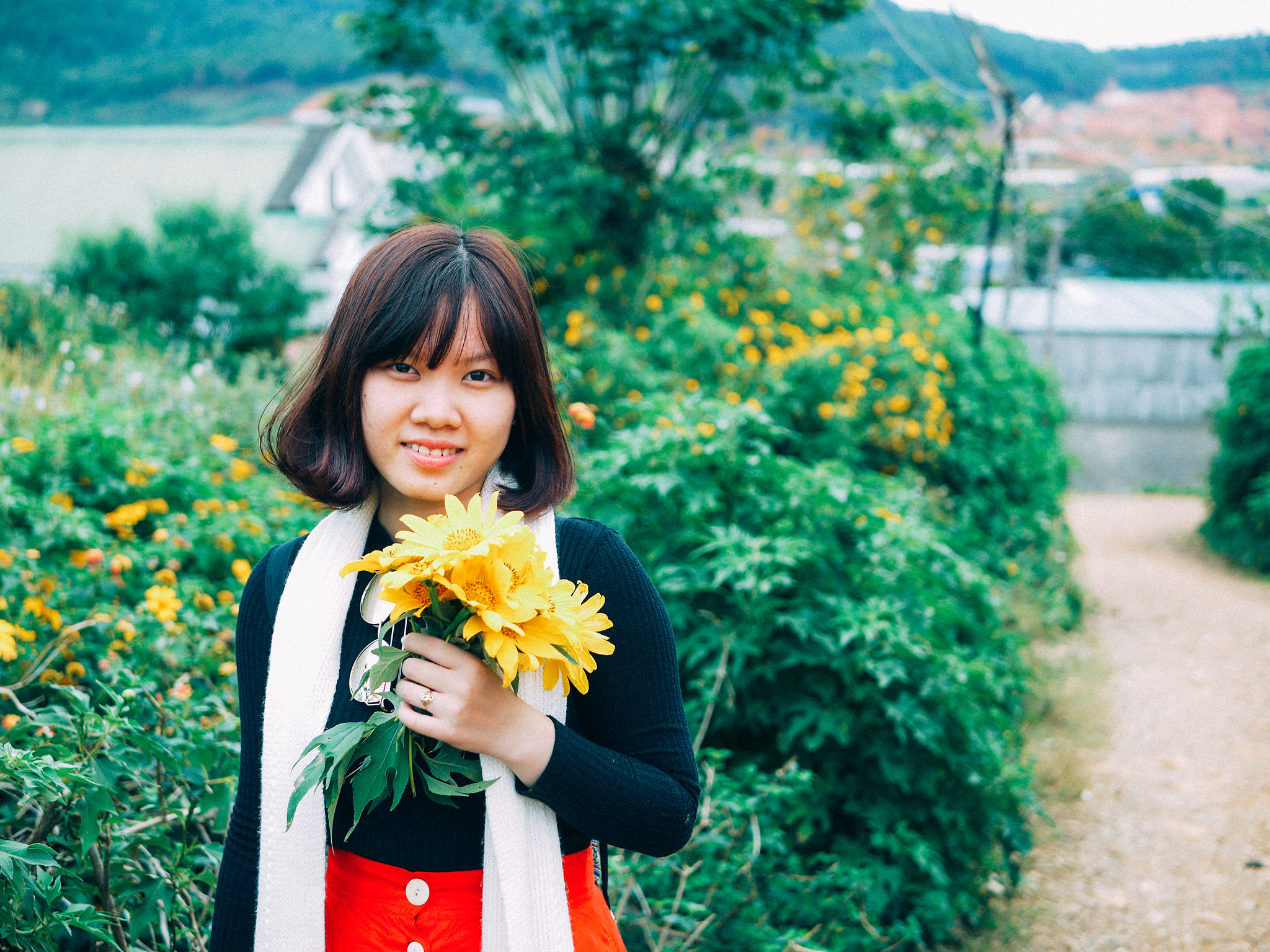 Panasonic Lumix DMC-GF2 + LUMIX G 25/F1.7 sample photo. Vintage photography