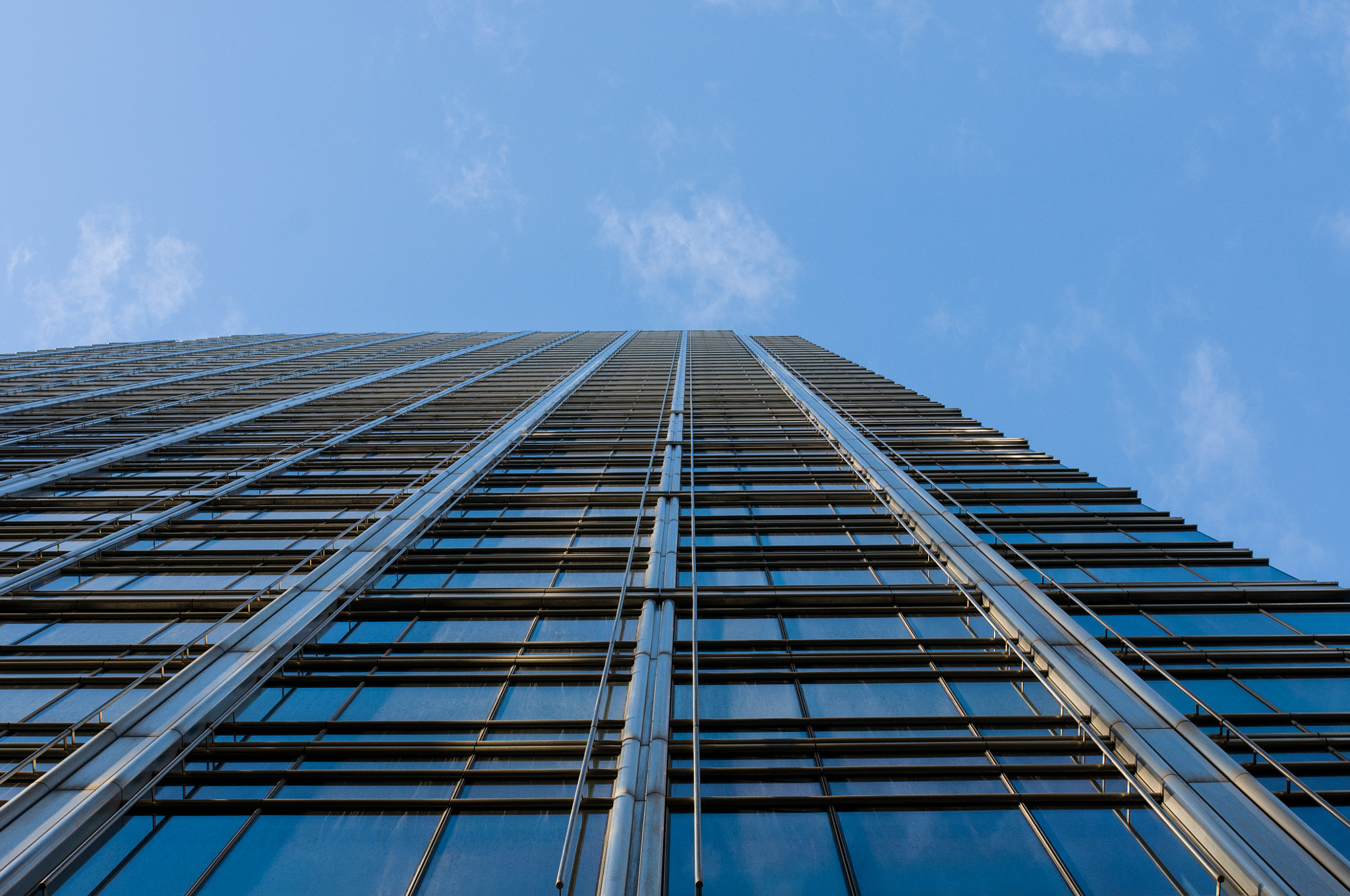 Nikon D300S + Sigma 35mm F1.4 DG HSM Art sample photo. Canary wharf photography
