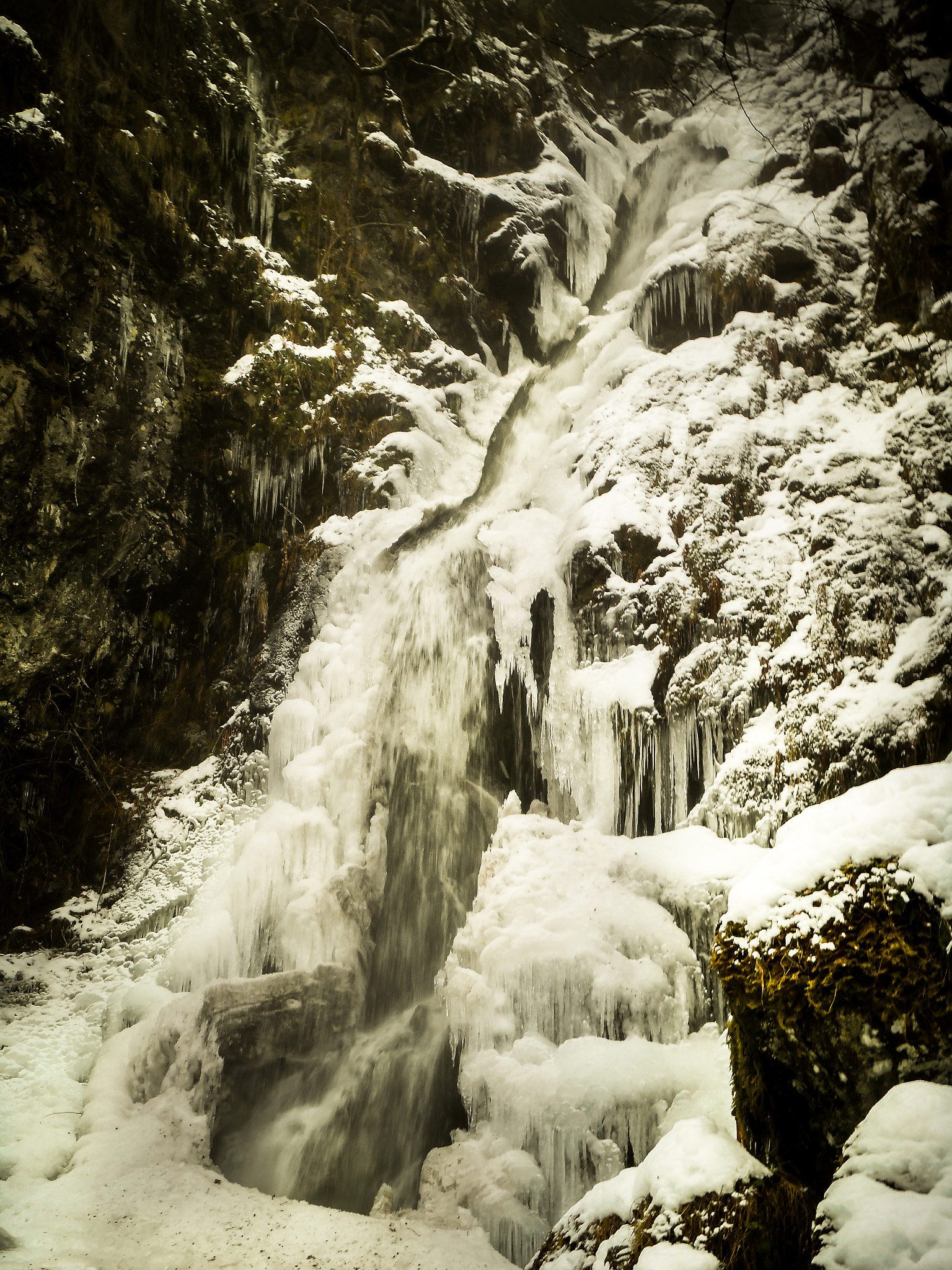 Nikon Coolpix S3600 sample photo. Cascade de gourbit janvier 2017 photography