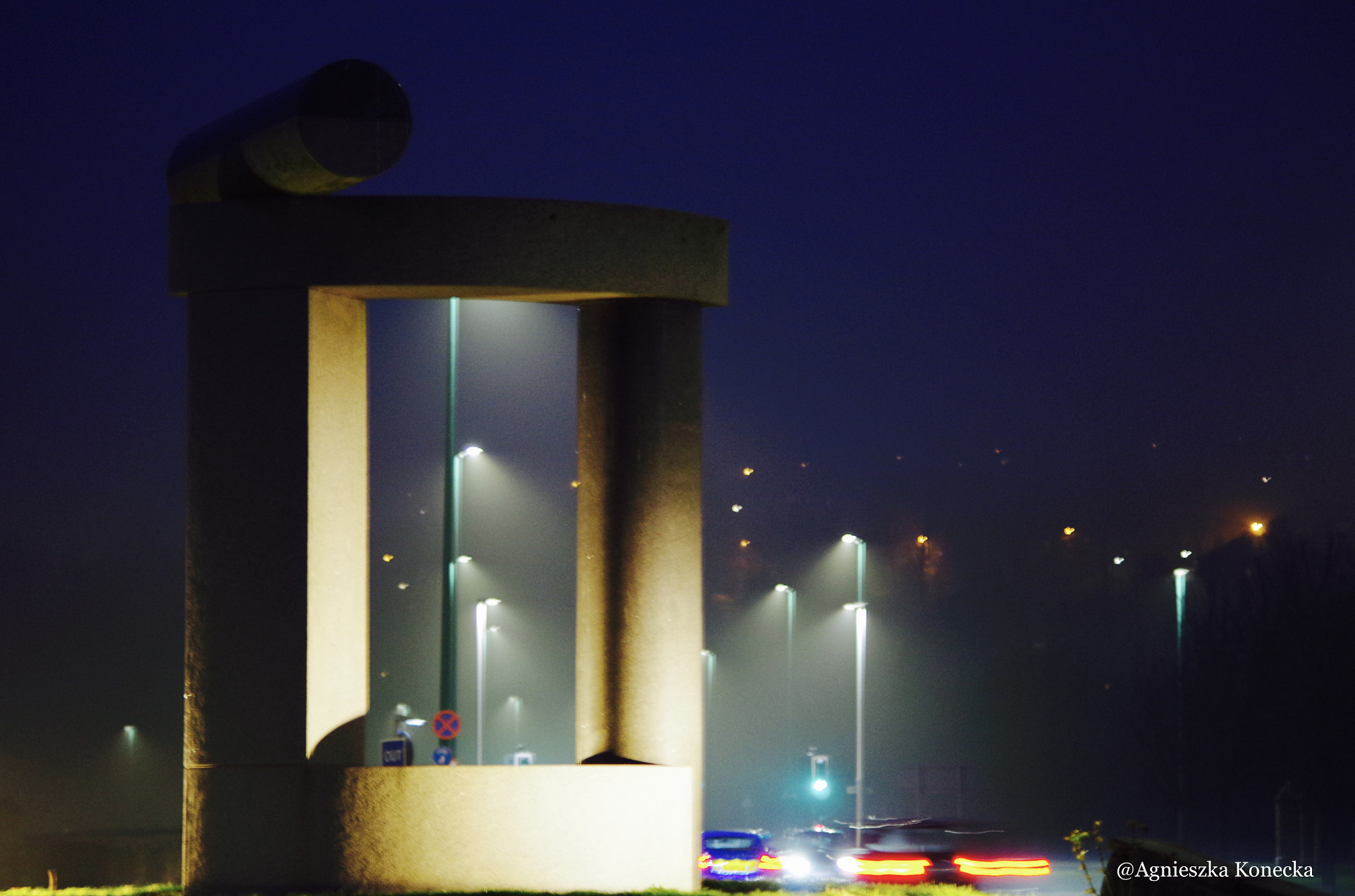 HD Pentax DA 55-300mm F4.0-5.8 ED WR sample photo. Fog photography