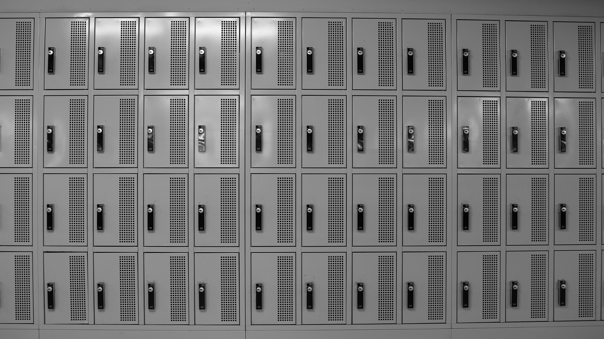 Canon EF-S 24mm F2.8 STM sample photo. Lockers photography