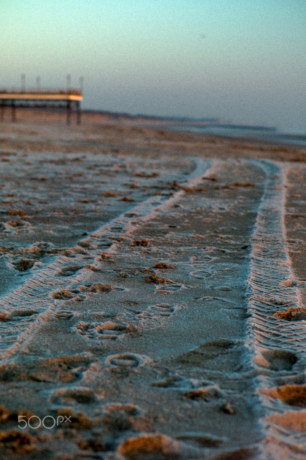 Leica M9 + Leica Summarit-M 75mm F2.5 sample photo. A sunrise near the beach in uk.  skegness.photo jaimanuel freire photography