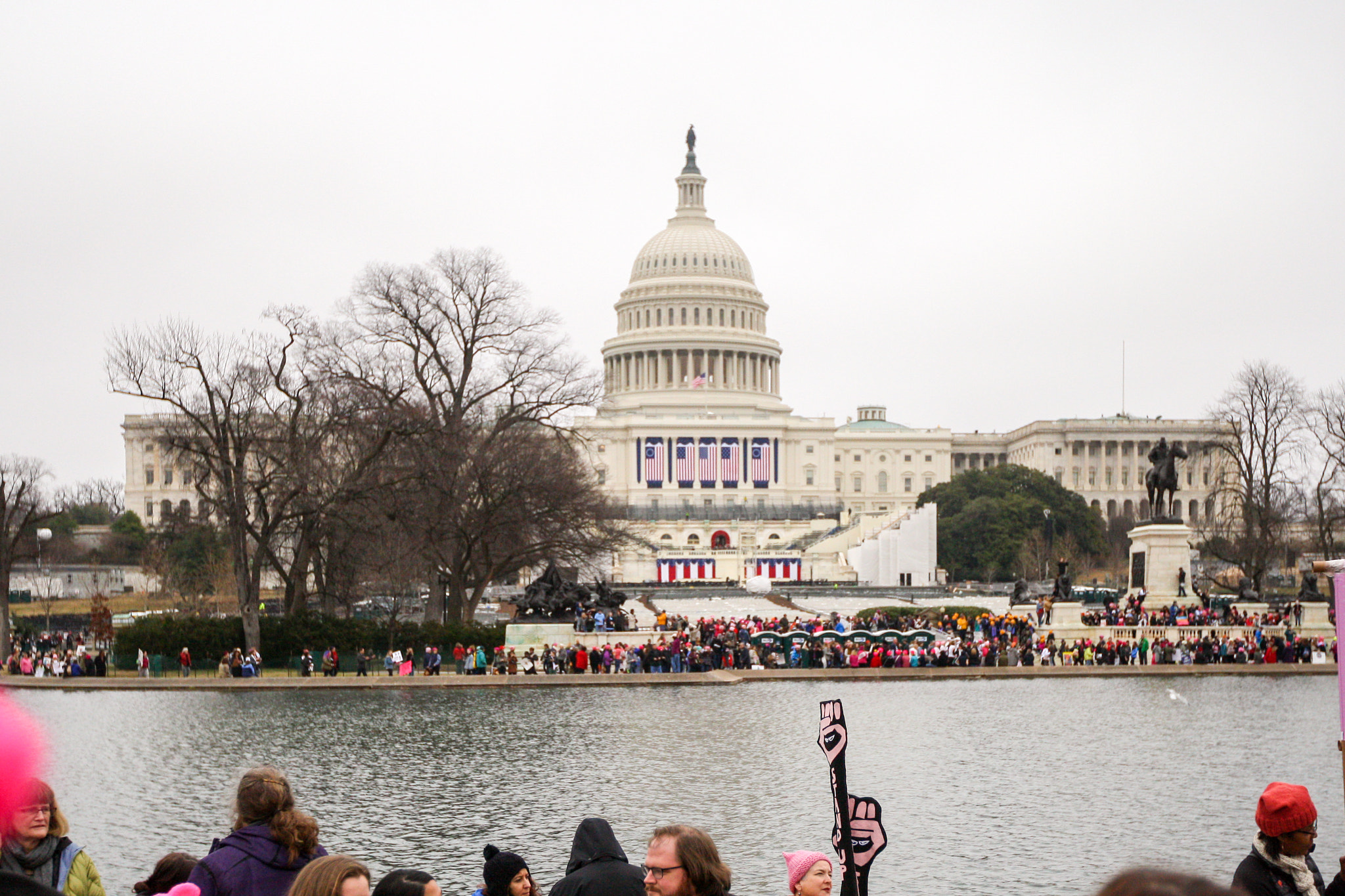 Canon EOS 1000D (EOS Digital Rebel XS / EOS Kiss F) sample photo. Women's march ed photography