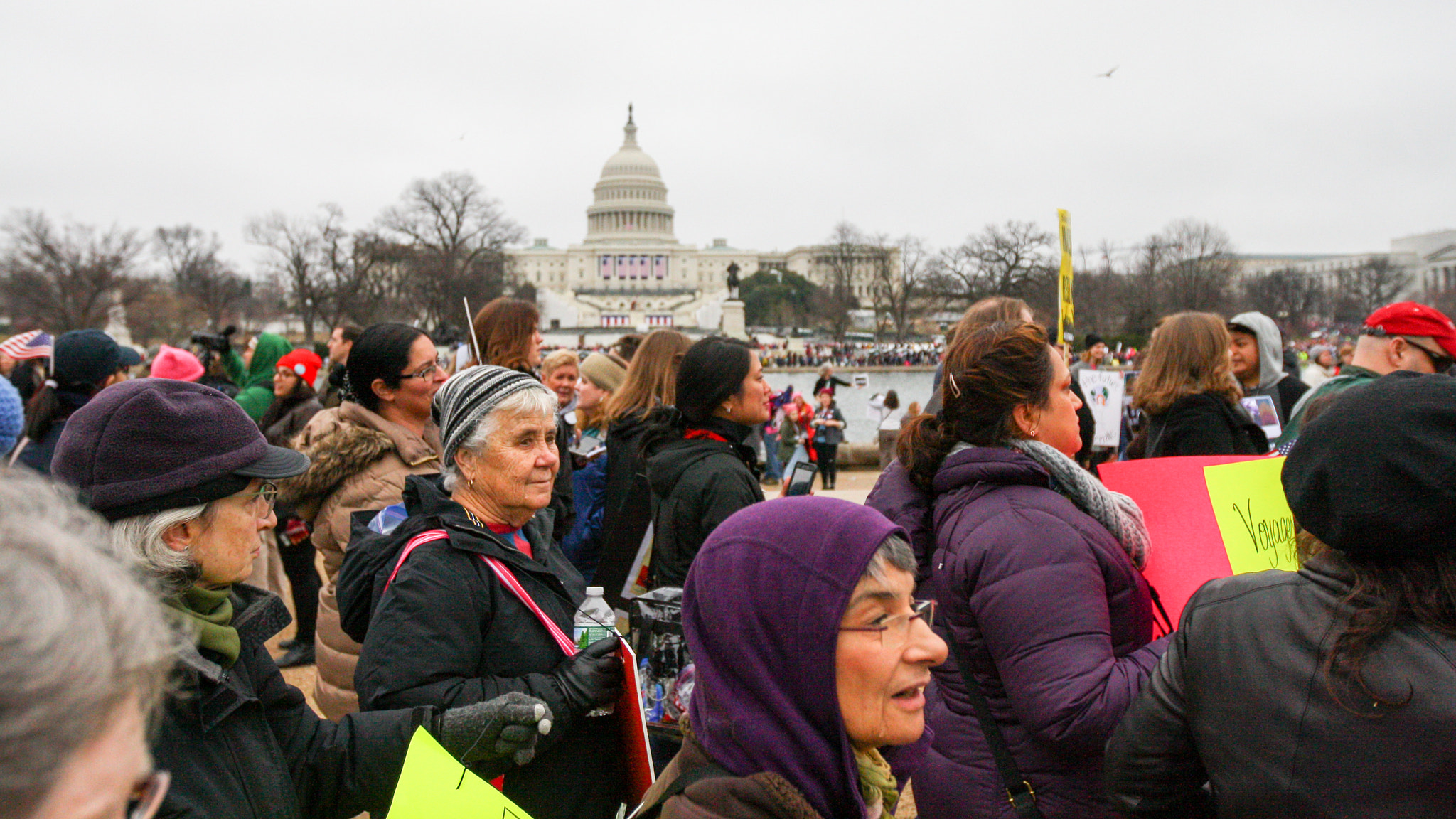 Canon EOS 1000D (EOS Digital Rebel XS / EOS Kiss F) sample photo. Women's march ed photography