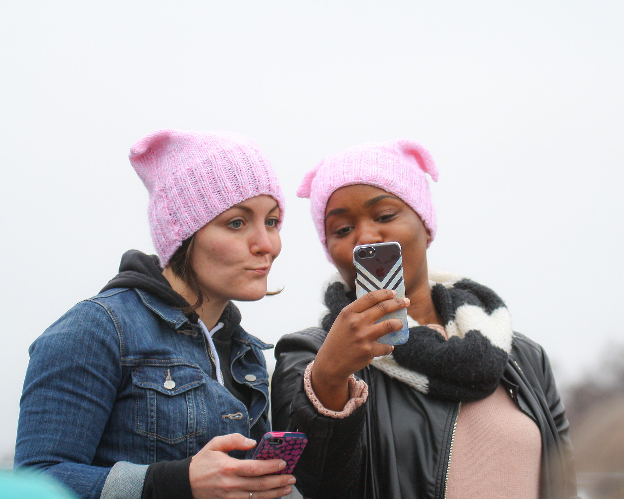 Canon EF 100-400mm F4.5-5.6L IS USM sample photo. Women's march ed photography