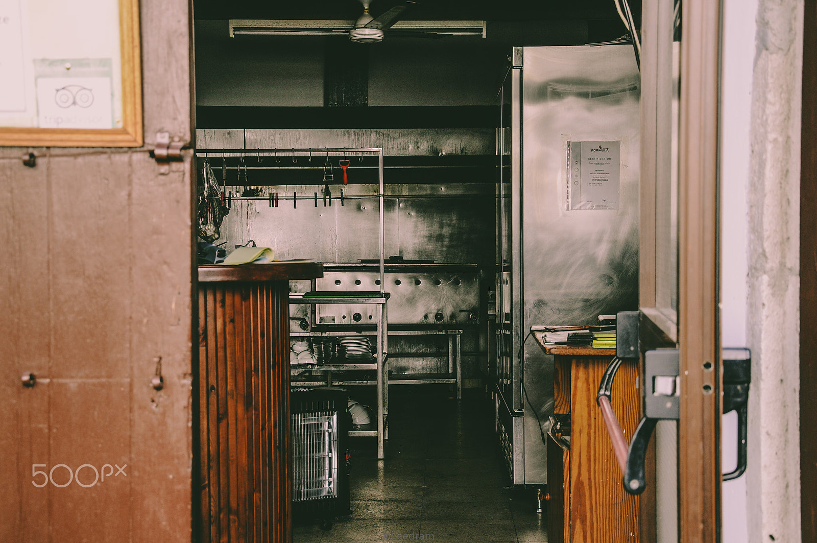 Nikon D300 sample photo. Kitchen scape photography