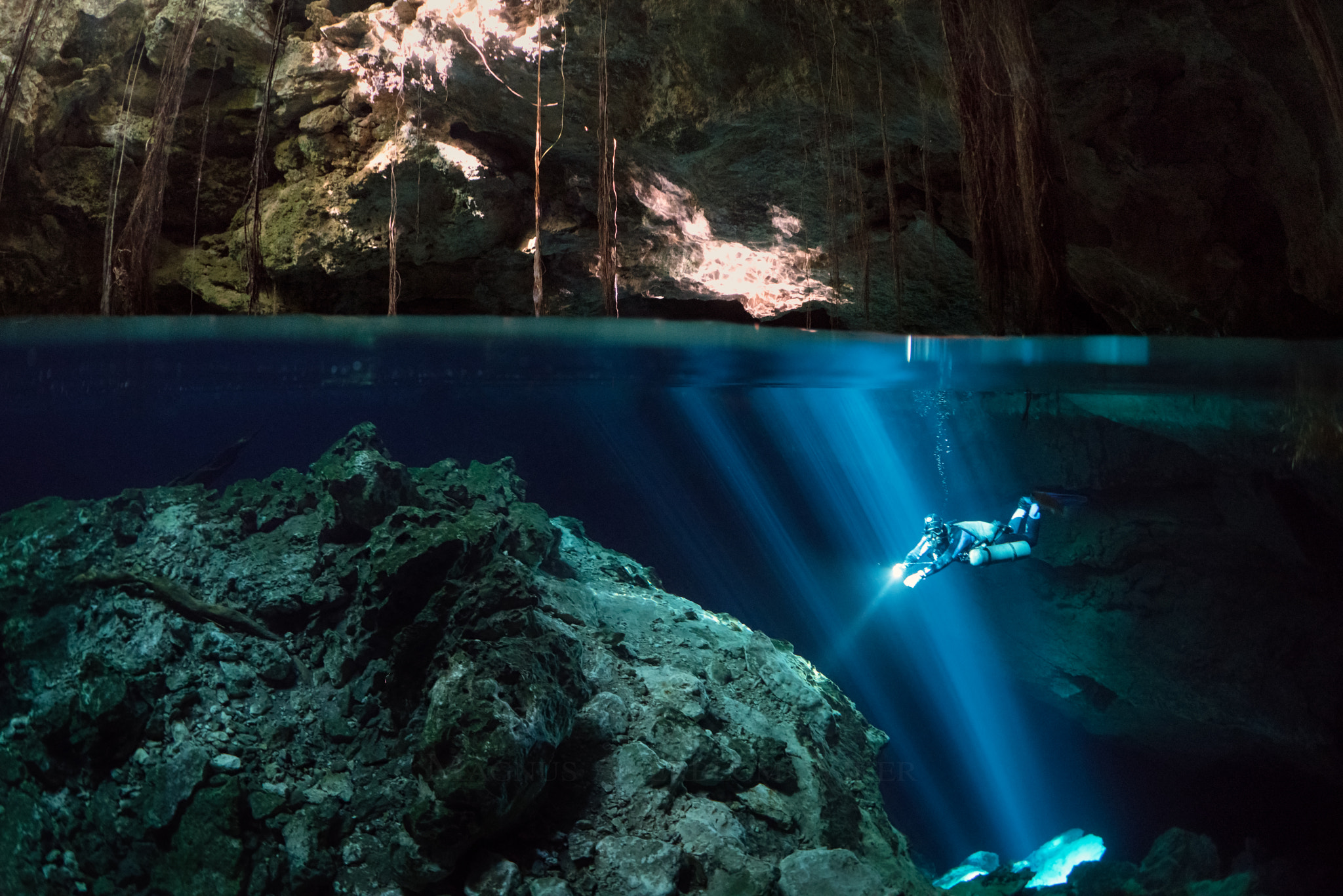 Sony FE 28mm F2 sample photo. Above and below photography